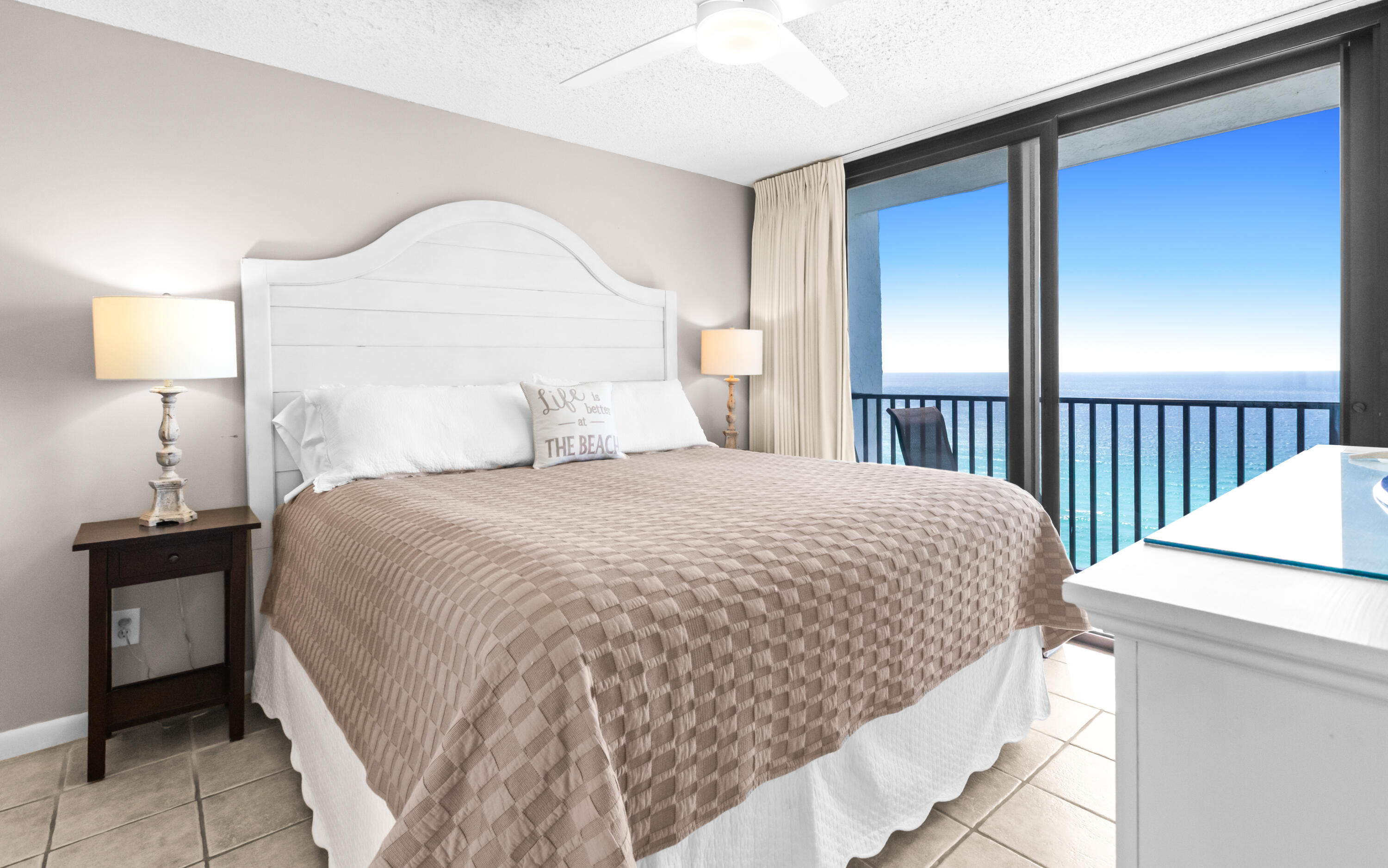 ONE SEAGROVE PLACE CONDOMINIUM - Residential