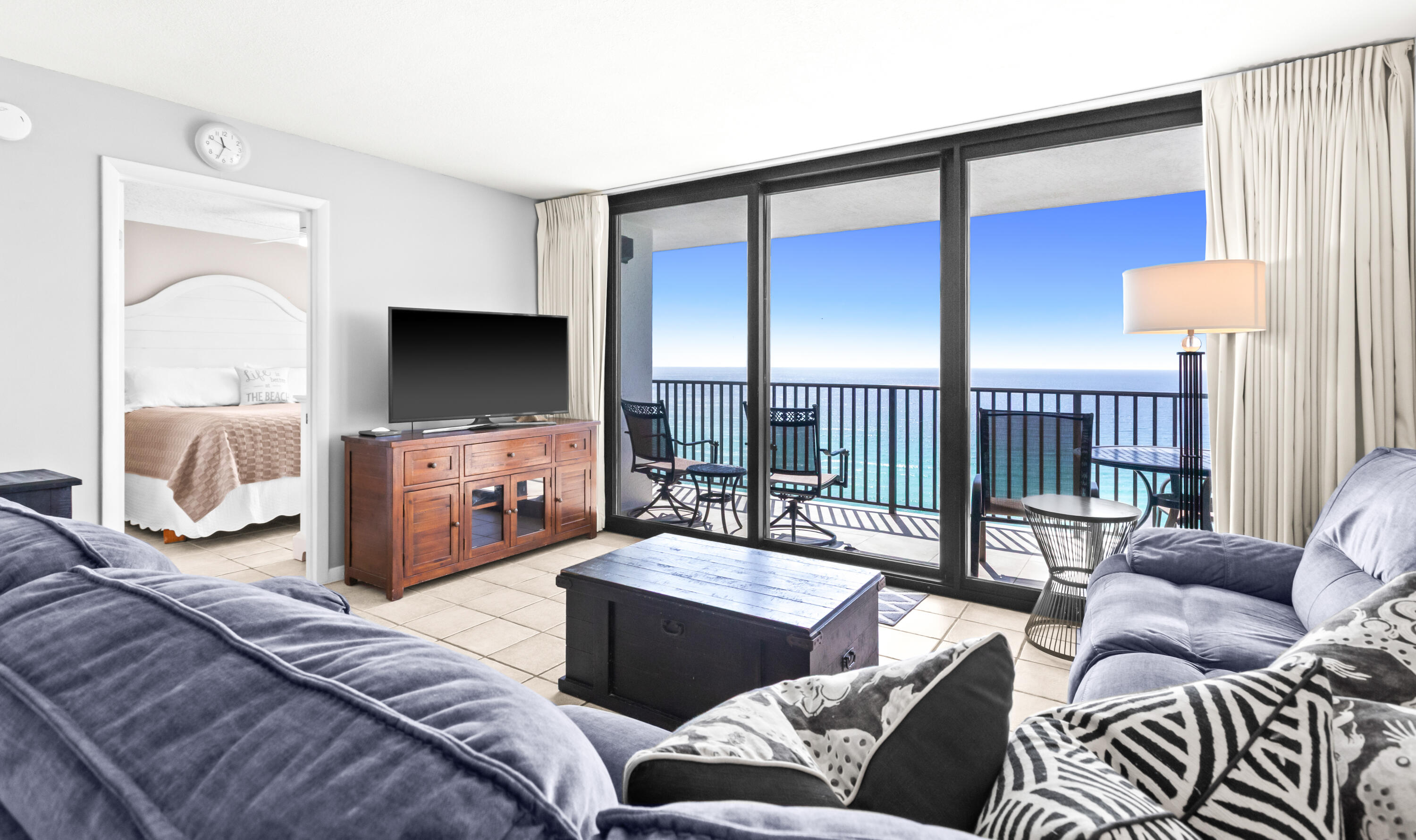 ONE SEAGROVE PLACE CONDOMINIUM - Residential