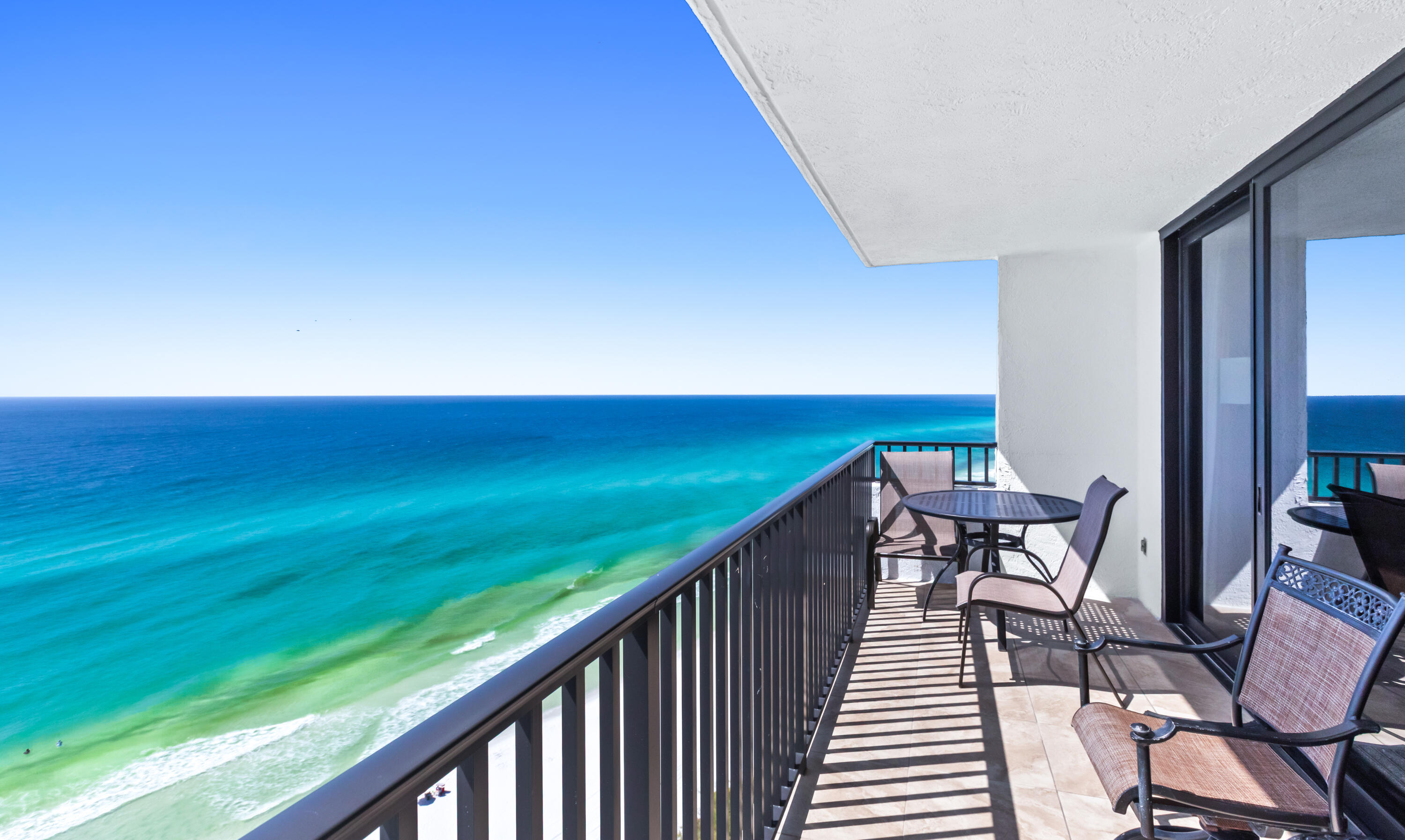 ONE SEAGROVE PLACE CONDOMINIUM - Residential