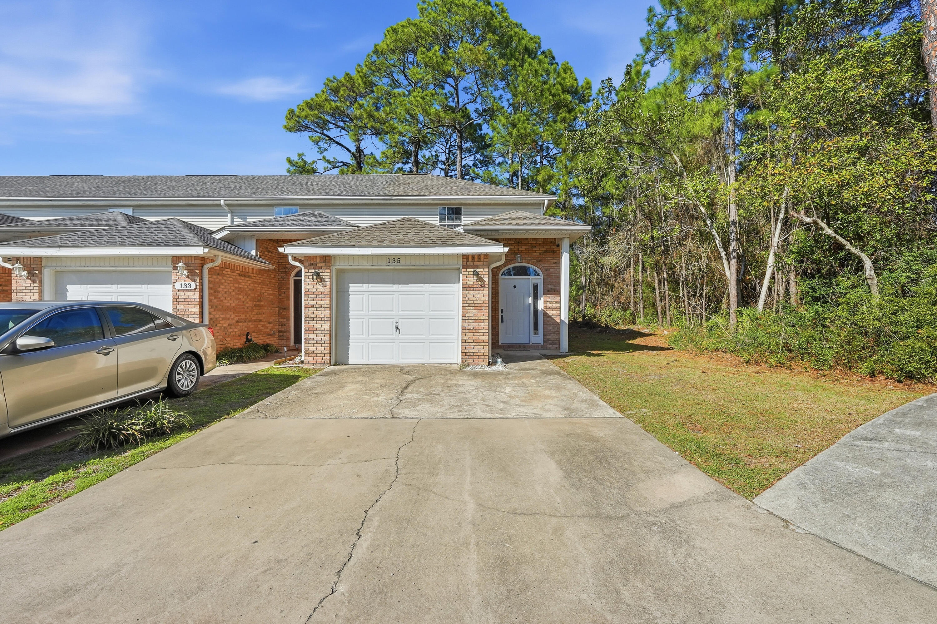 DOMENICAS COVE T/H - Residential