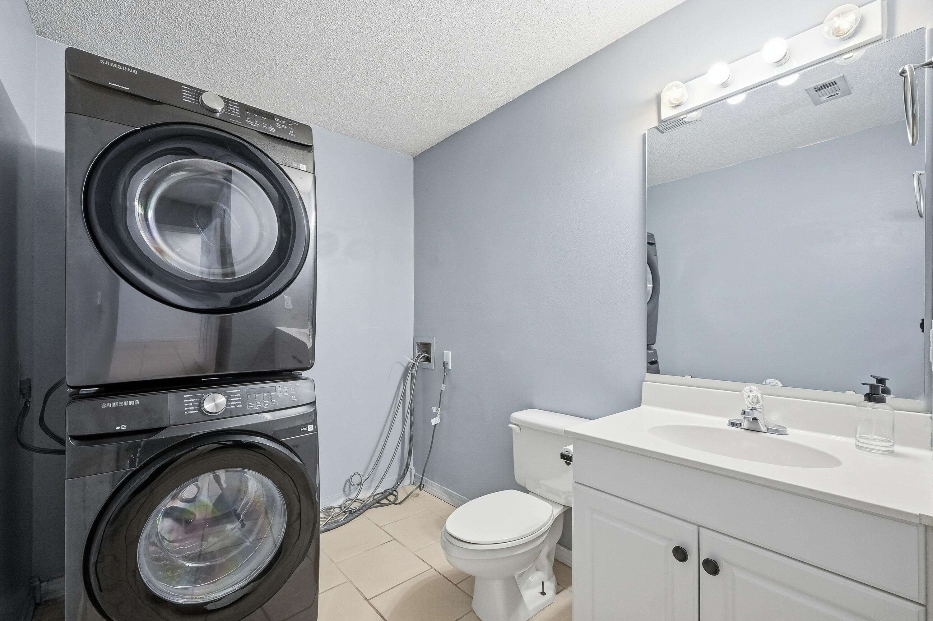 DOMENICAS COVE T/H - Residential