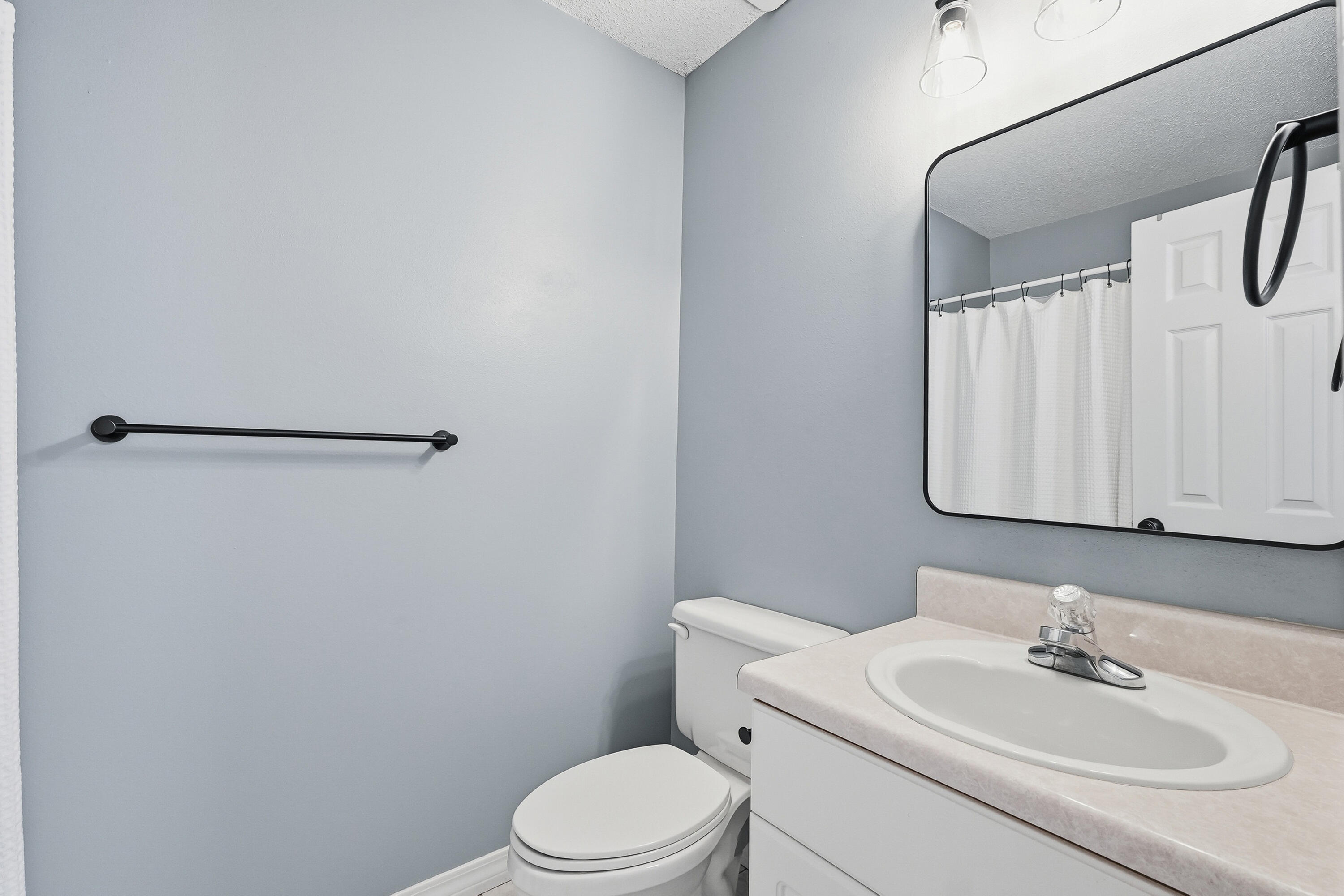 DOMENICAS COVE T/H - Residential