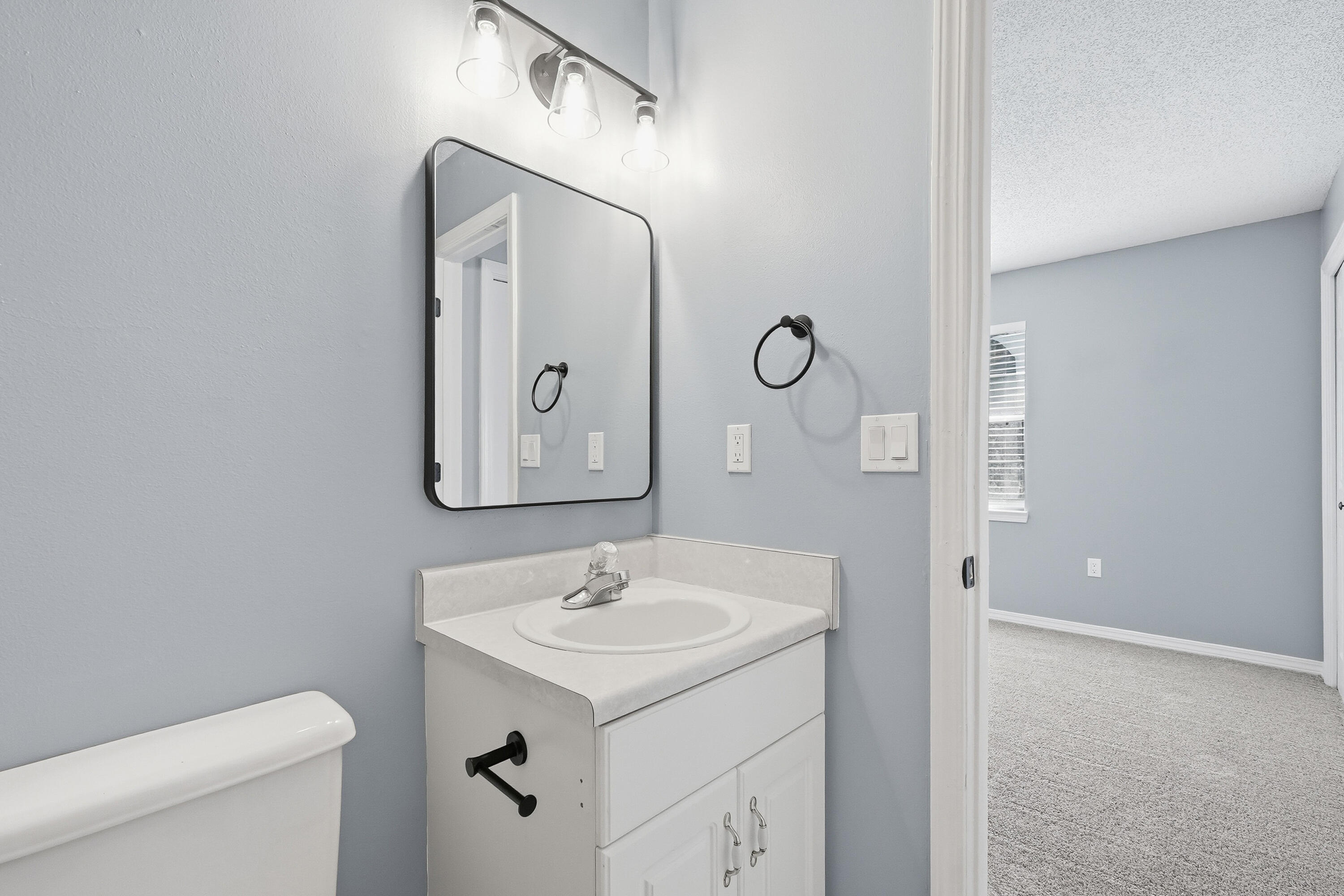 DOMENICAS COVE T/H - Residential