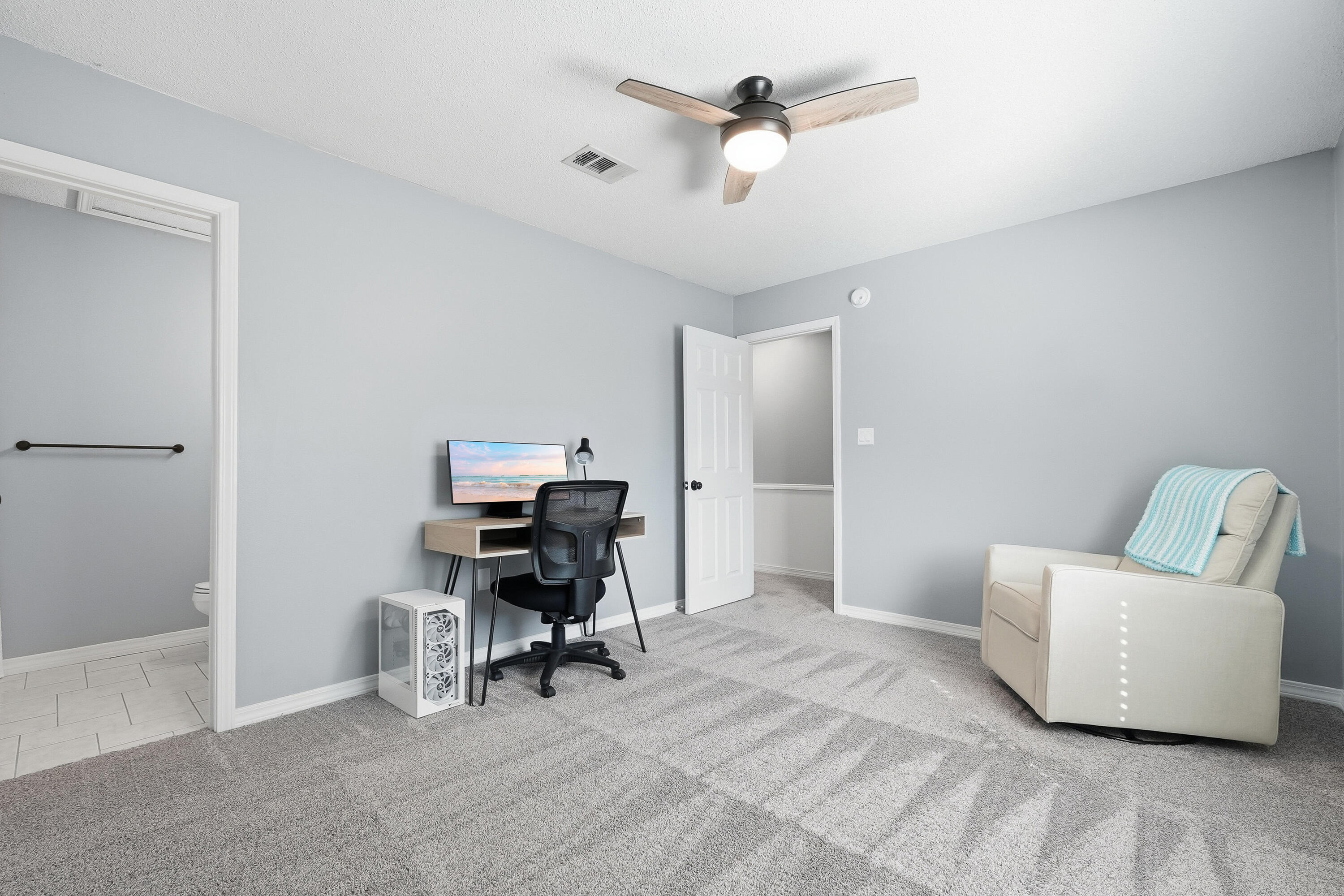 DOMENICAS COVE T/H - Residential