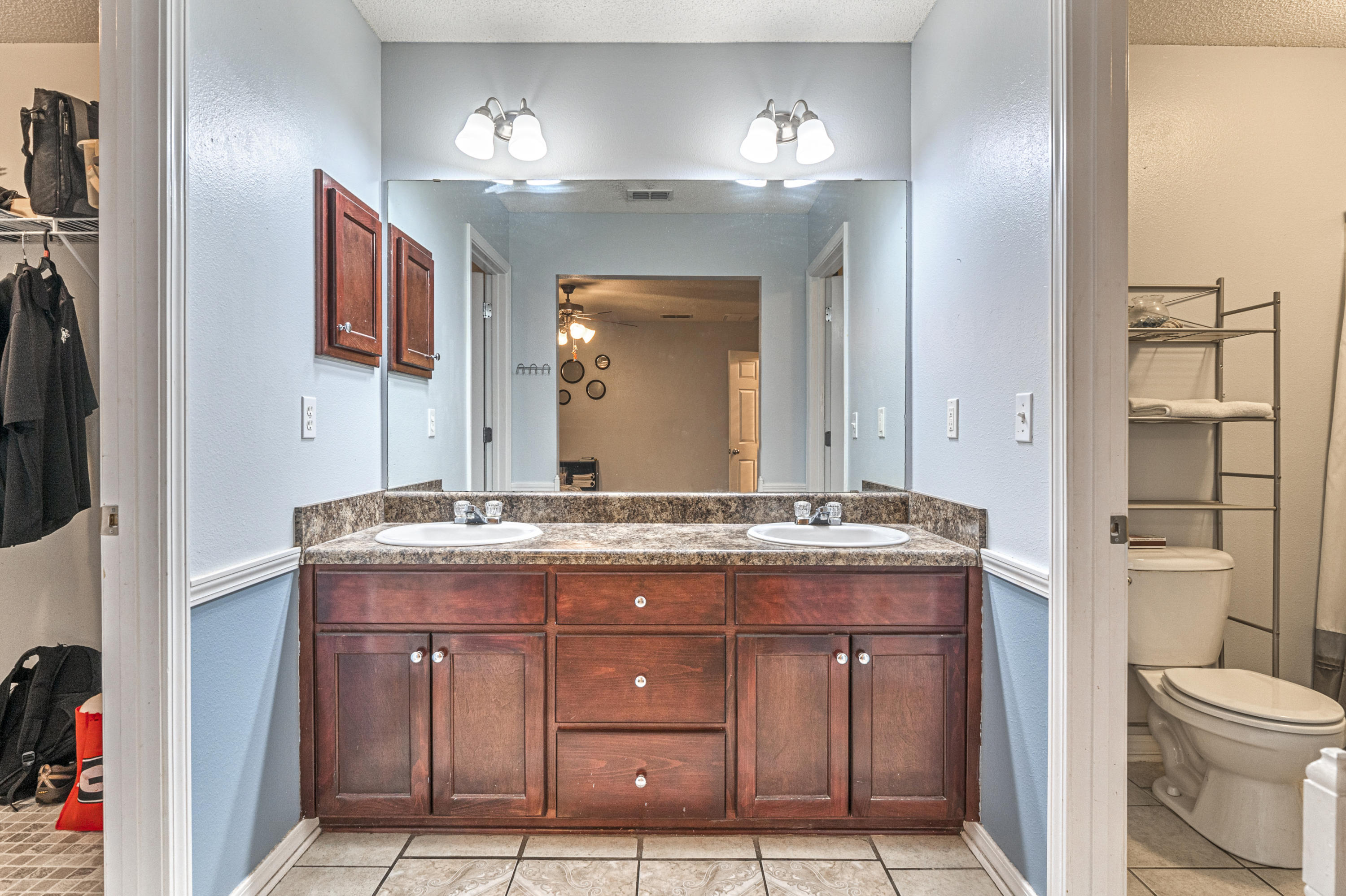 IRON GATE S/D PH I - Residential