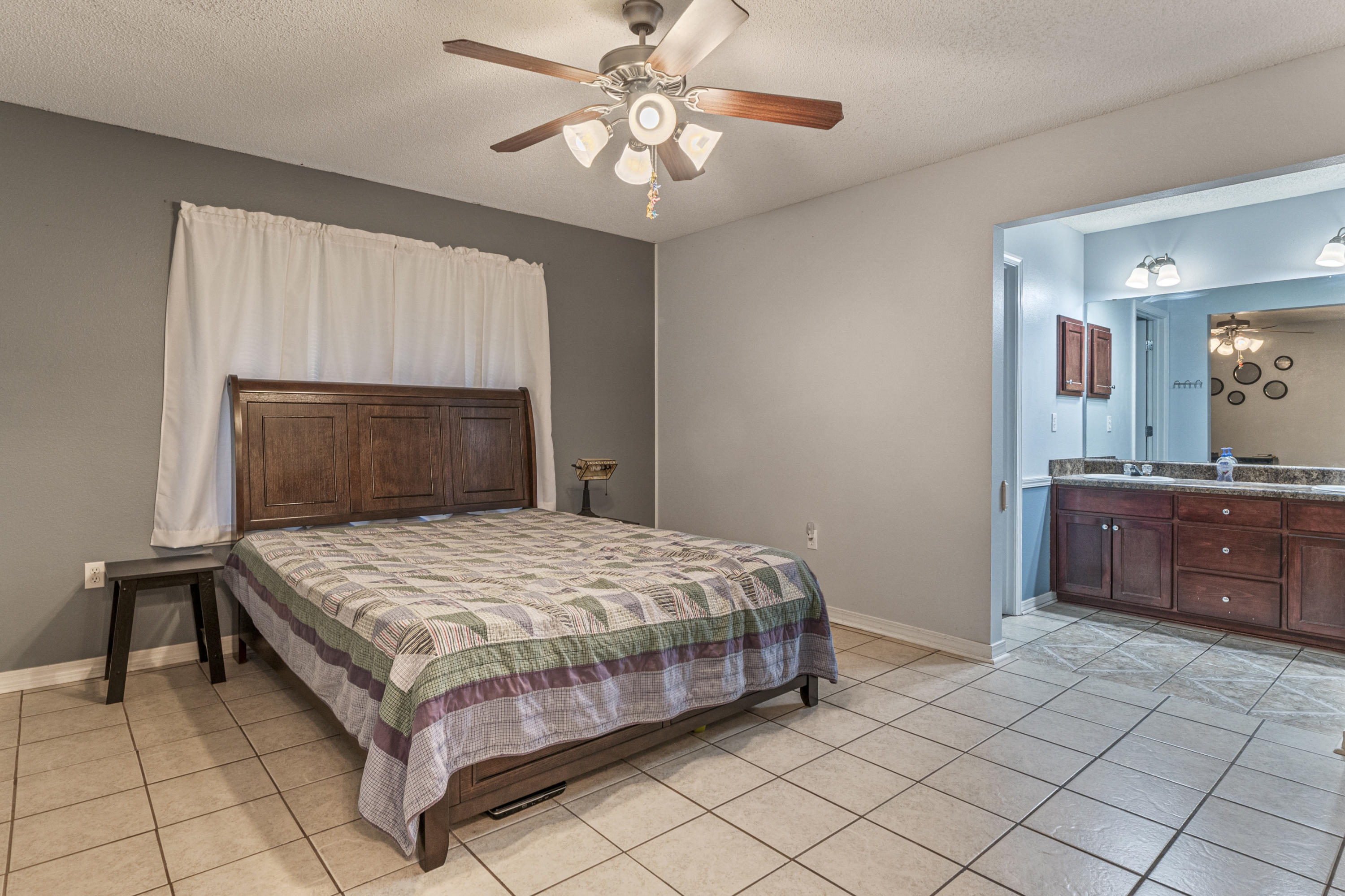 IRON GATE S/D PH I - Residential