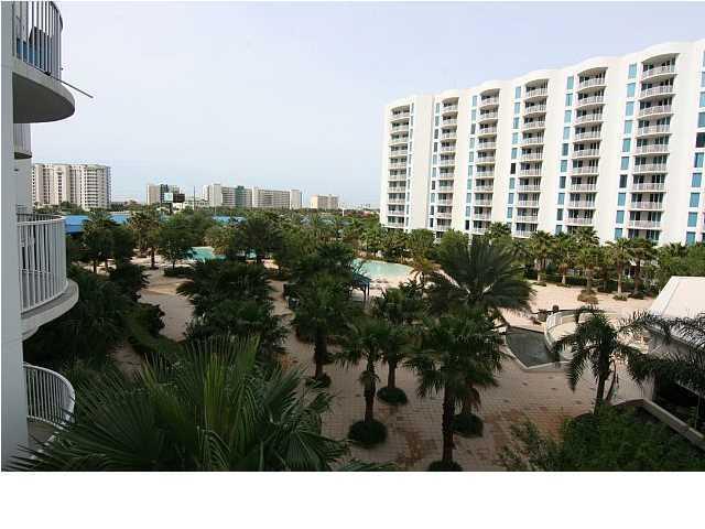THE PALMS OF DESTIN - Residential Lease