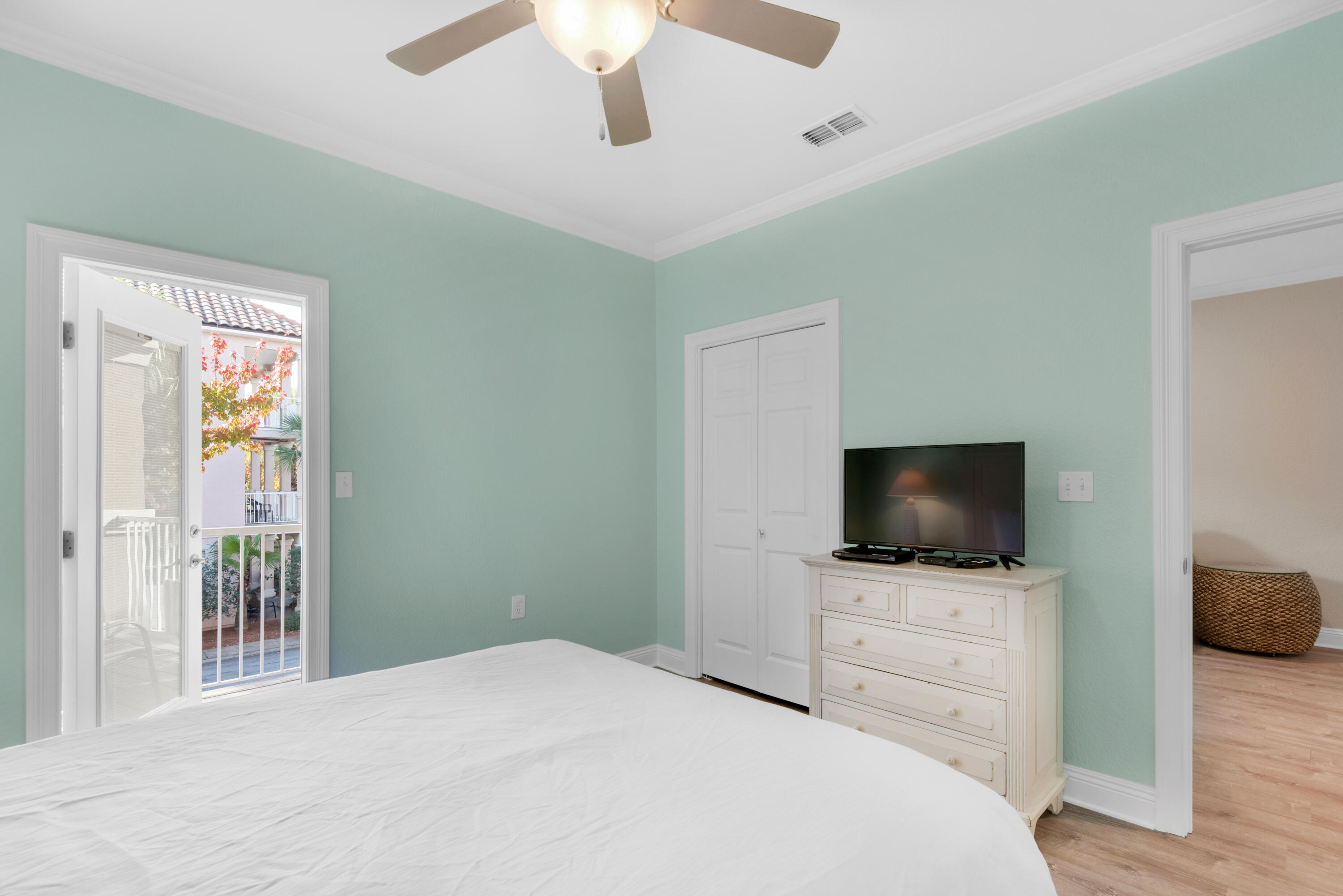 VILLAGES OF CRYSTAL BEACH - Residential