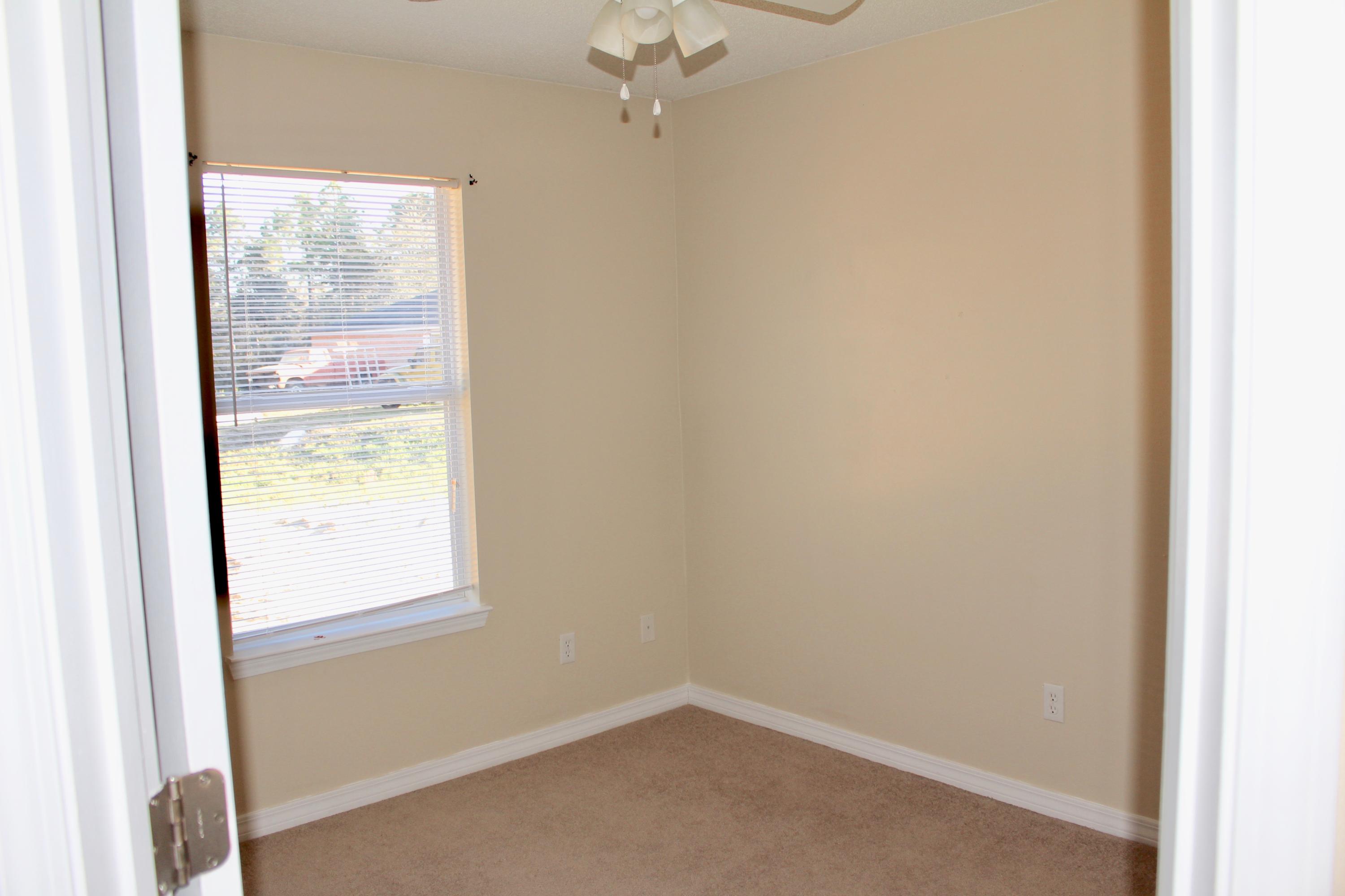 COUNTRYVIEW ESTATES 10TH ADDN - Residential