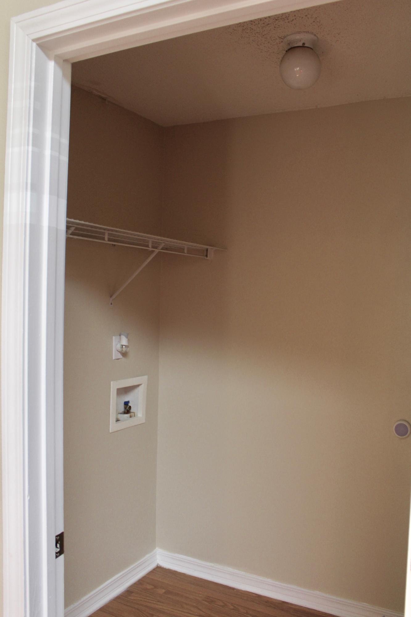 COUNTRYVIEW ESTATES 10TH ADDN - Residential