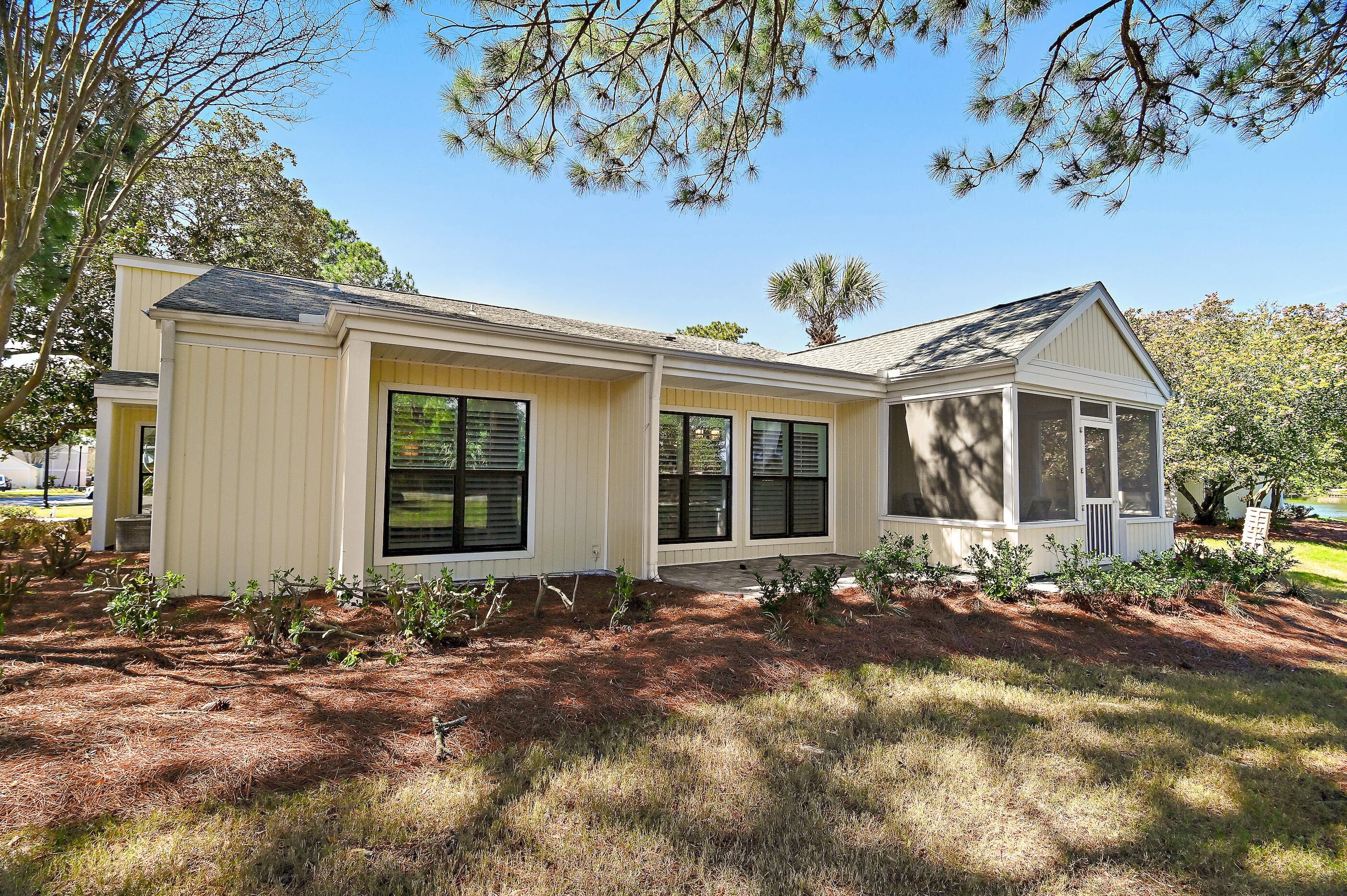 SANDPIPER VILLAGE CONDO - Residential