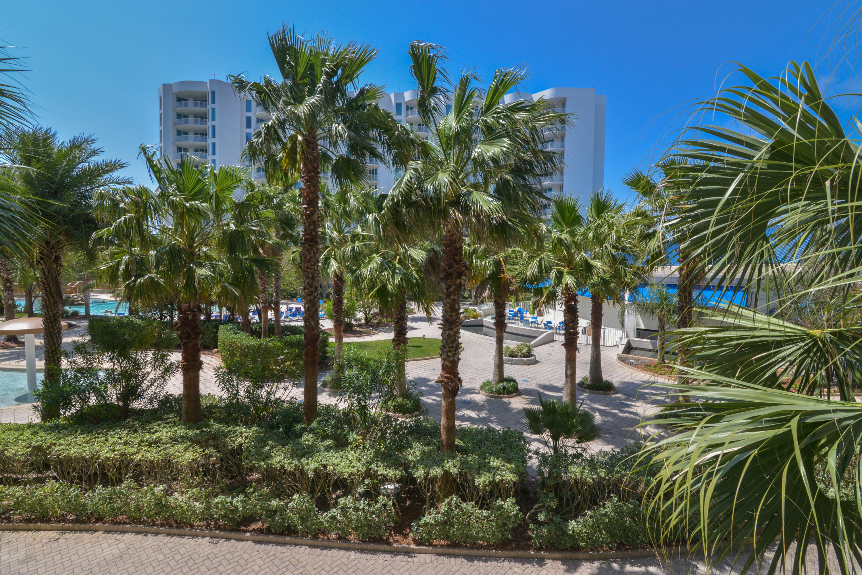 THE PALMS OF DESTIN - Residential
