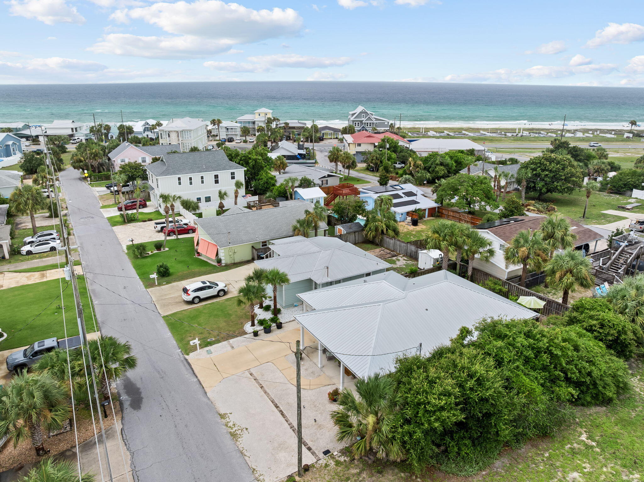 NO RECORDED SUBDIVISION - Residential