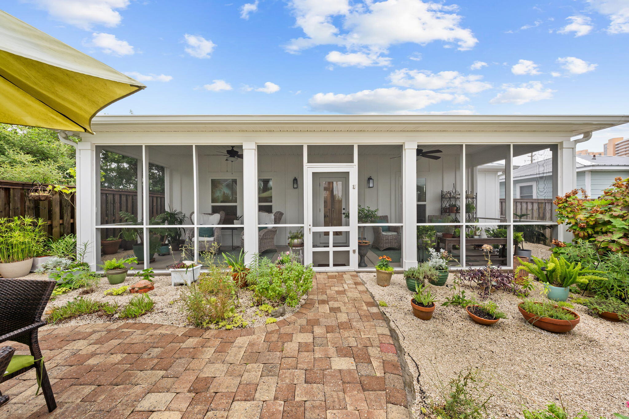NO RECORDED SUBDIVISION - Residential