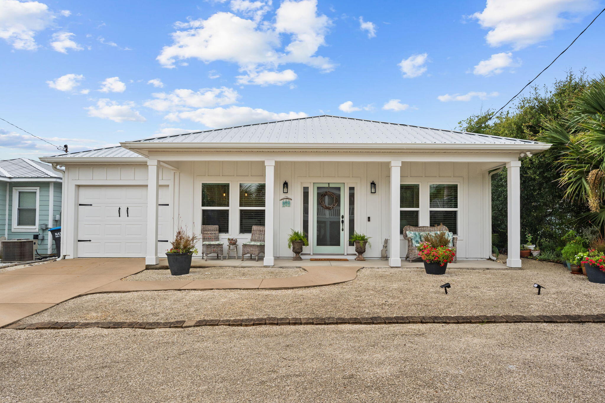 NO RECORDED SUBDIVISION - Residential
