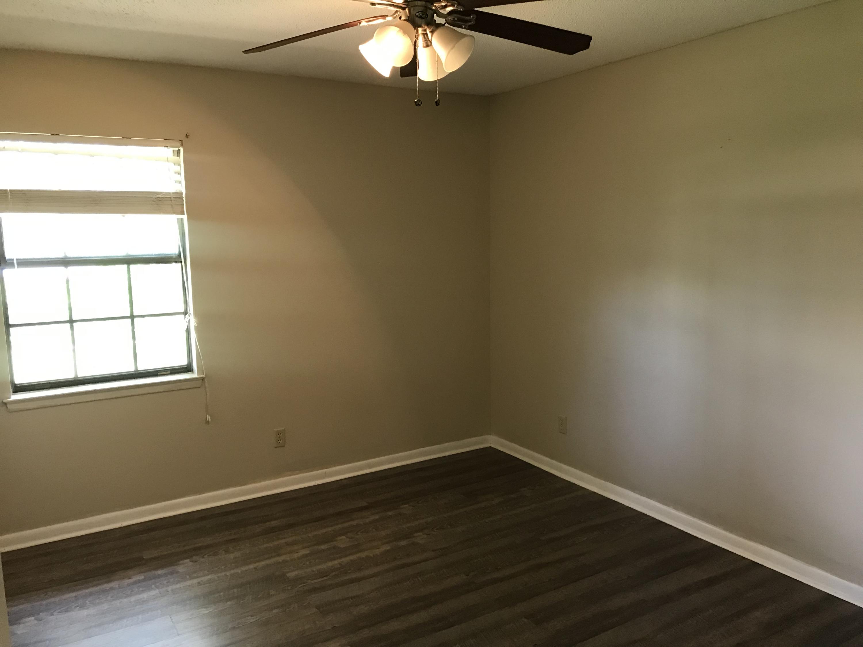 LAKESIDE VILLAGE - Residential Lease