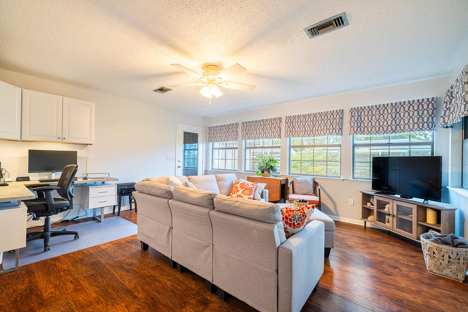 PINEWOOD ESTATES 2 - Residential