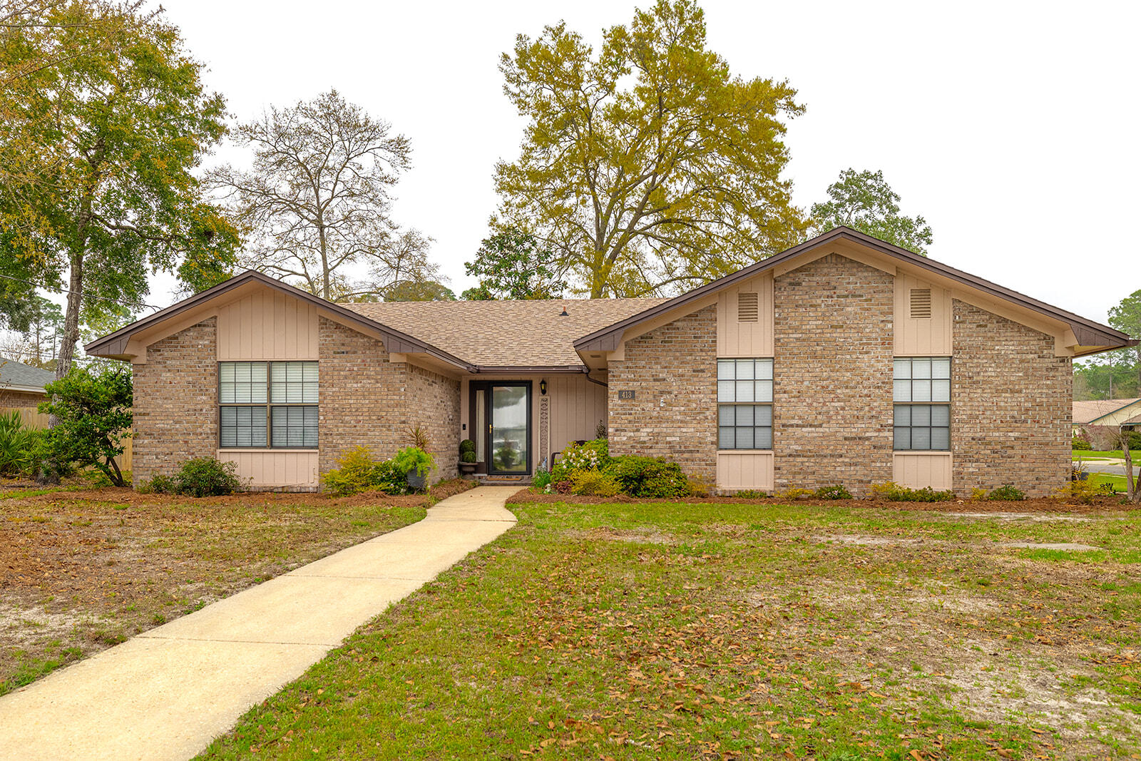 PINEWOOD ESTATES 2 - Residential