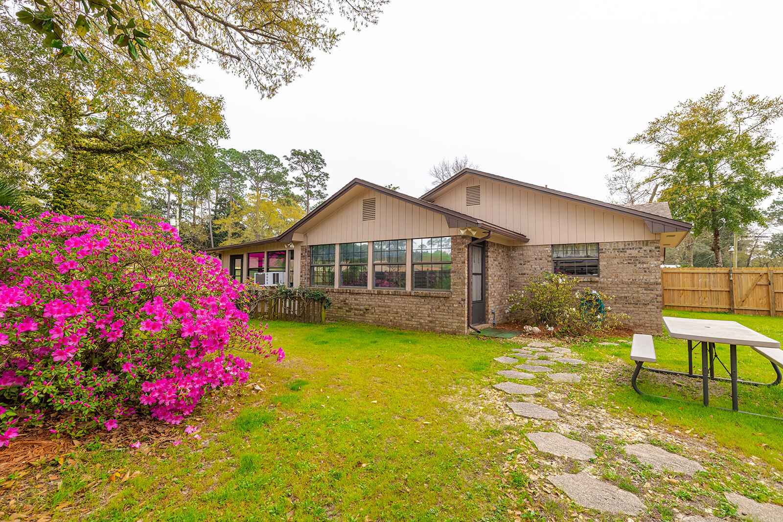 PINEWOOD ESTATES 2 - Residential