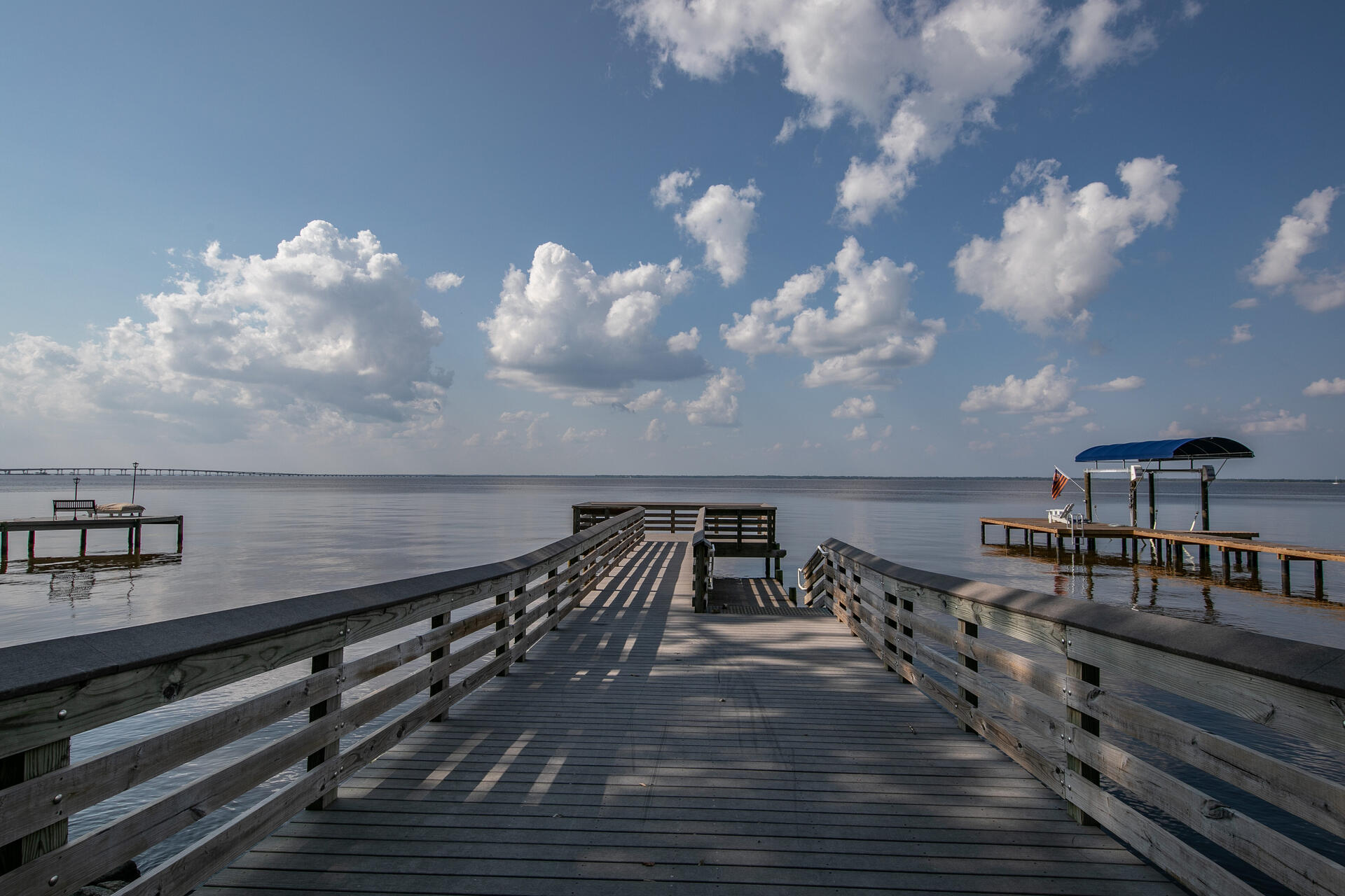 GRAYTON BAYOU - Land