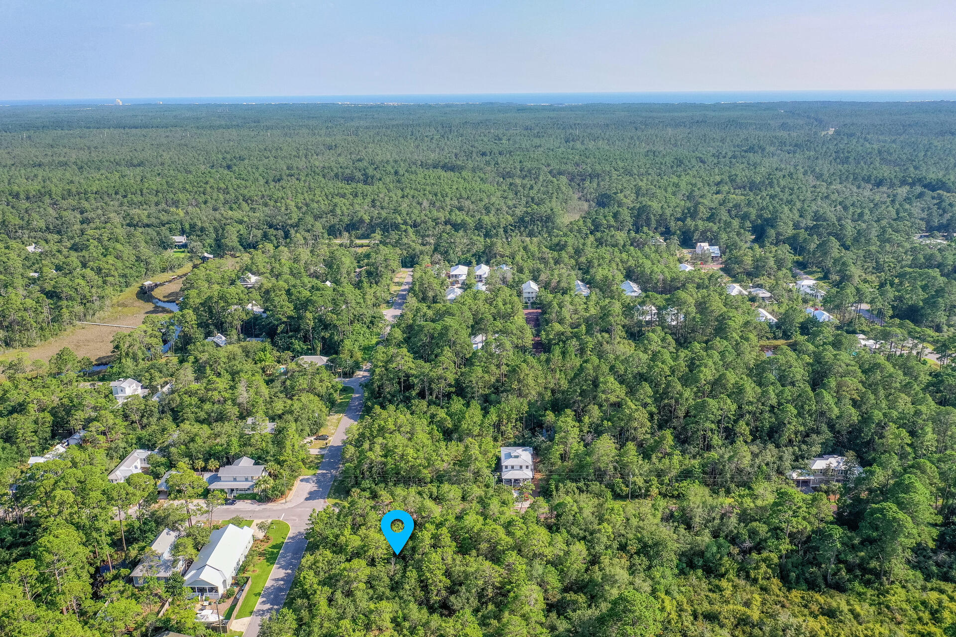 GRAYTON BAYOU - Land