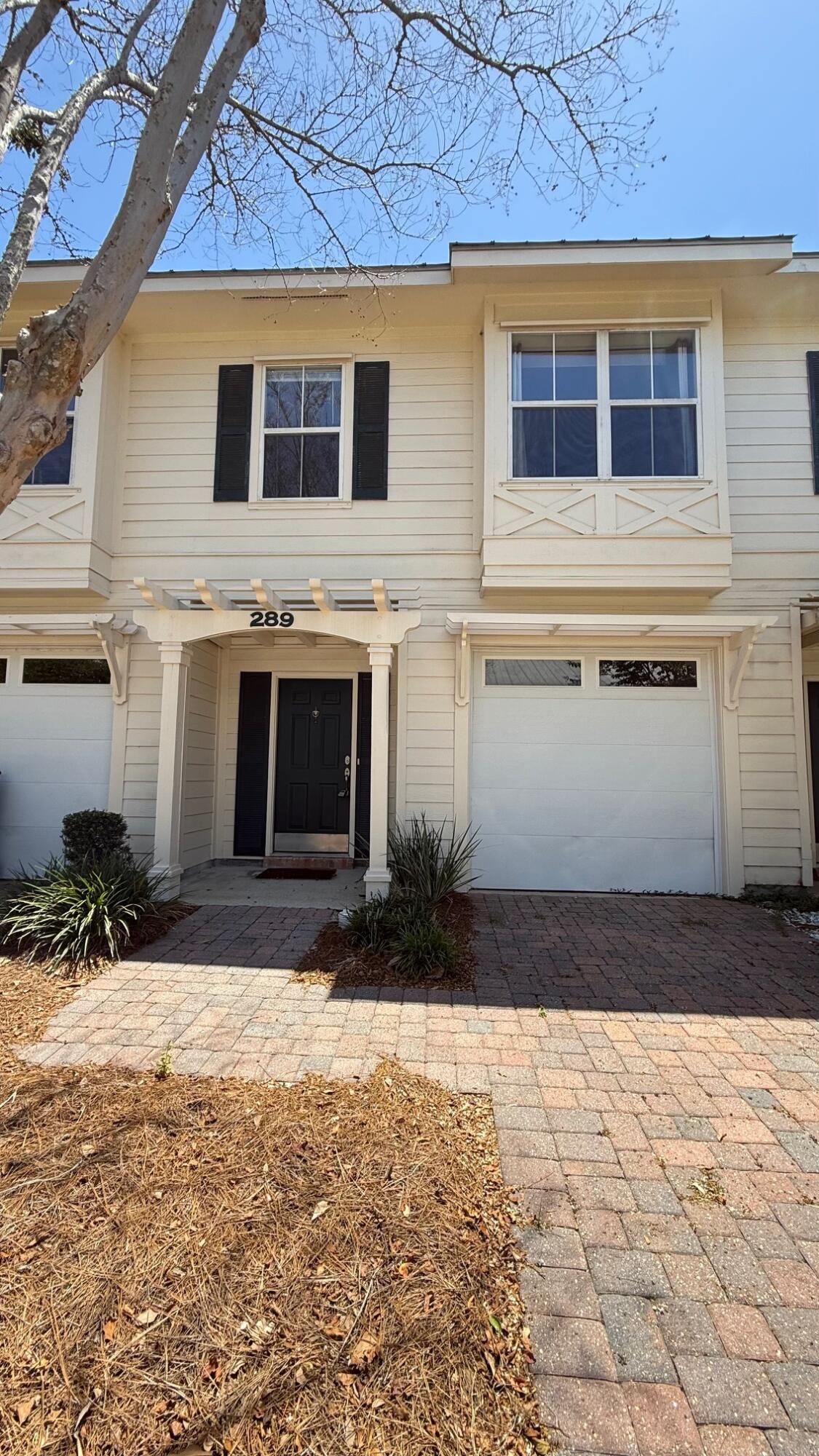 Charming 3-Bedroom Townhouse in Destin. This spacious 3-bedroom, 2.5-bathroom townhouse offers the perfect combination of comfort and convenience, located just minutes away from the beautiful beaches. This home is also close to shopping centers, dining, and local attractions.As you step inside, the first floor welcomes you with an open-concept kitchen and living room, featuring stylish tile flooring. Whether you're entertaining guests or relaxing with family, this space is perfect for any occasion.Upstairs, you'll find three generously sized bedrooms, providing plenty of space for rest and relaxation. Two full bathrooms ensure comfort and privacy for all. Plus, the home includes a private patio in in the back. This home also offers a one car garage. Call today to schedule to view.