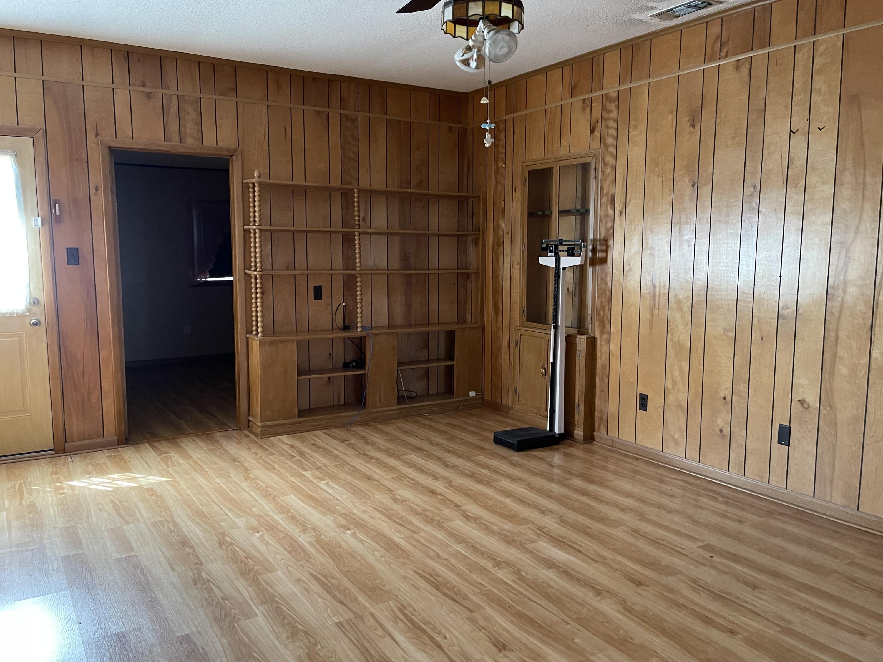 WYNNEHAVEN BEACH ESTATES - Residential