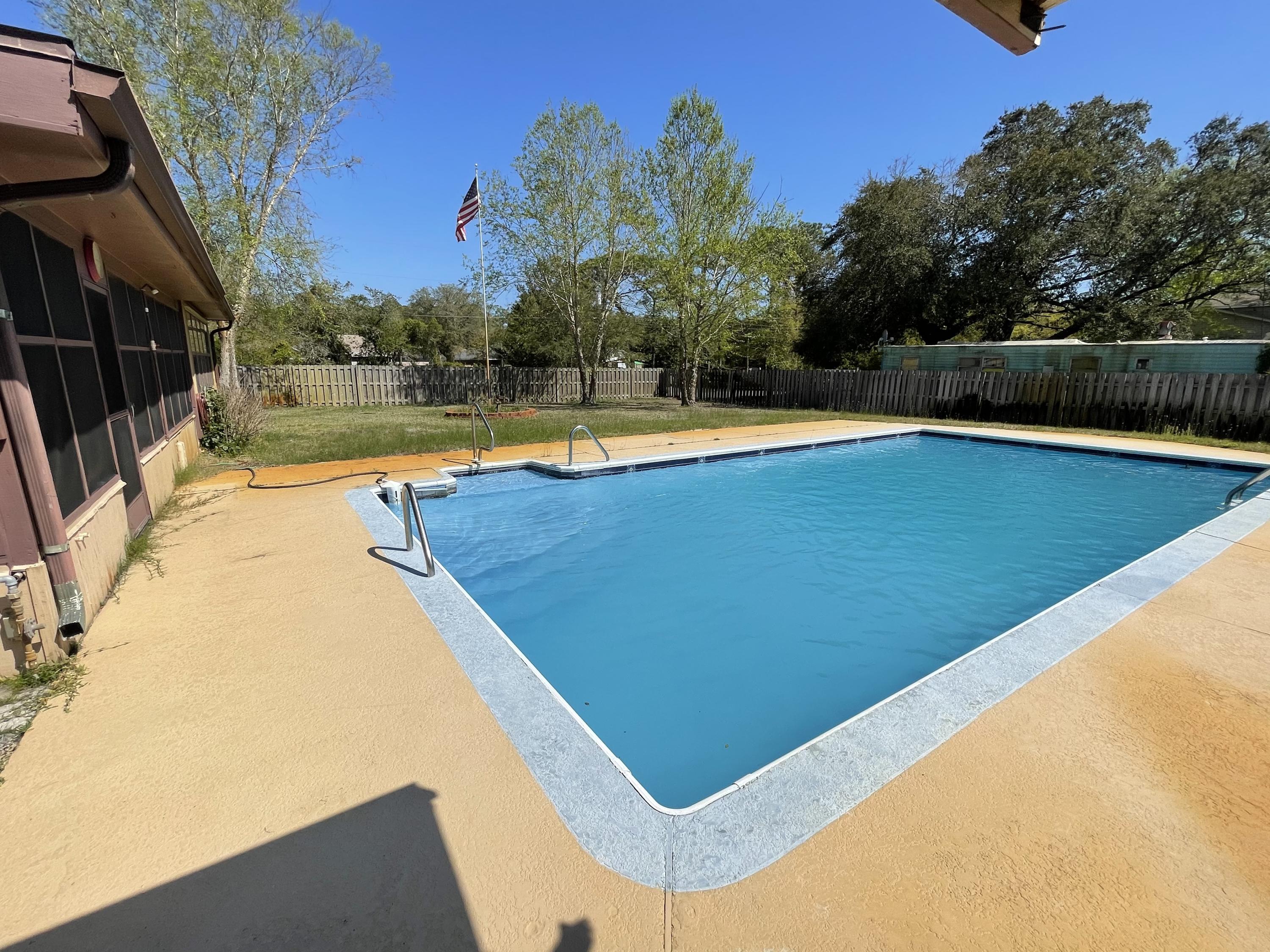 WYNNEHAVEN BEACH ESTATES - Residential