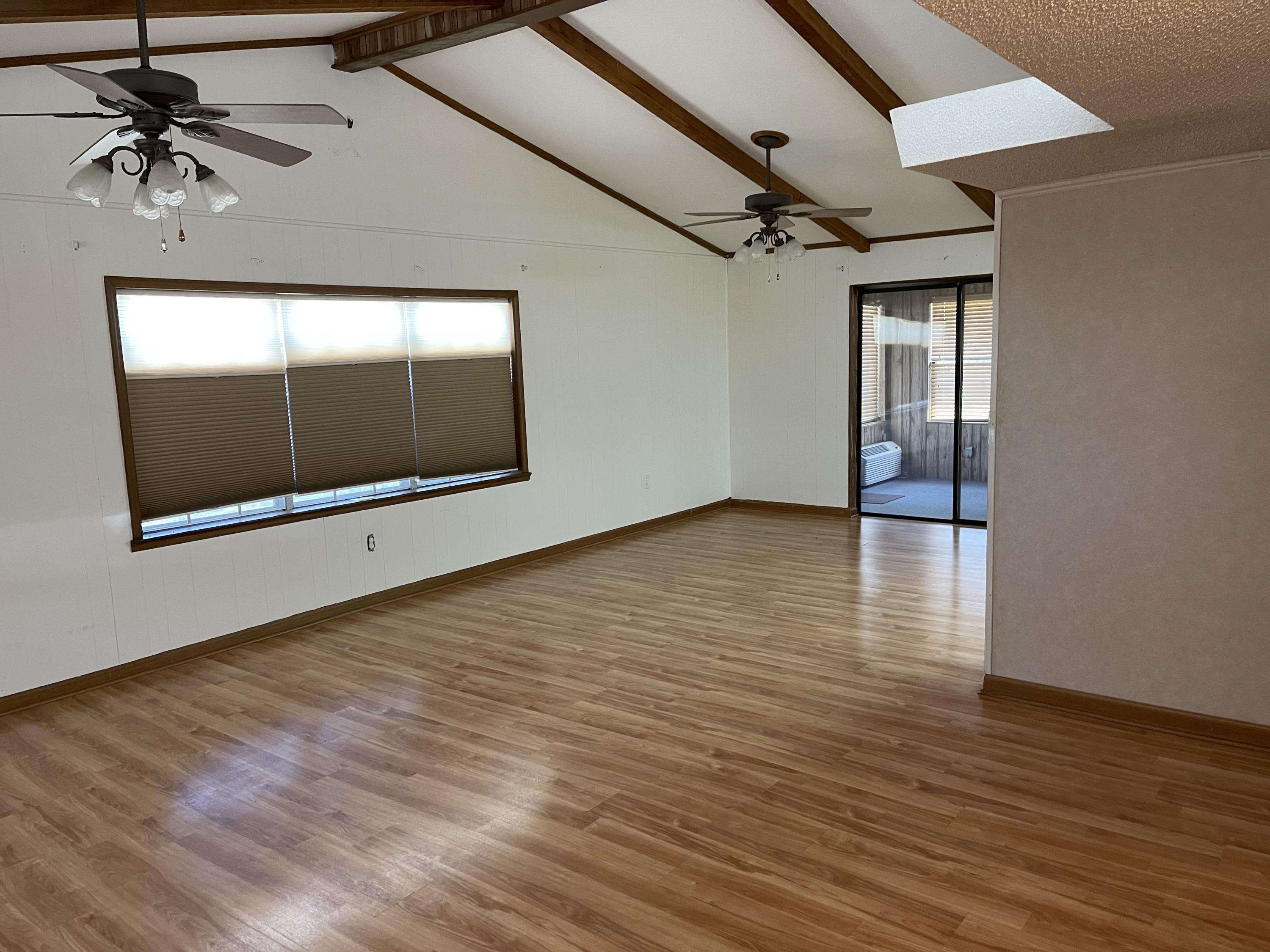 WYNNEHAVEN BEACH ESTATES - Residential