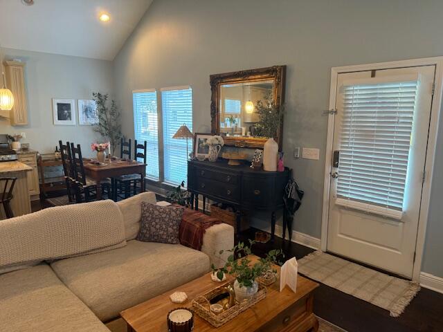 BAYSHORE PINES - Residential Lease