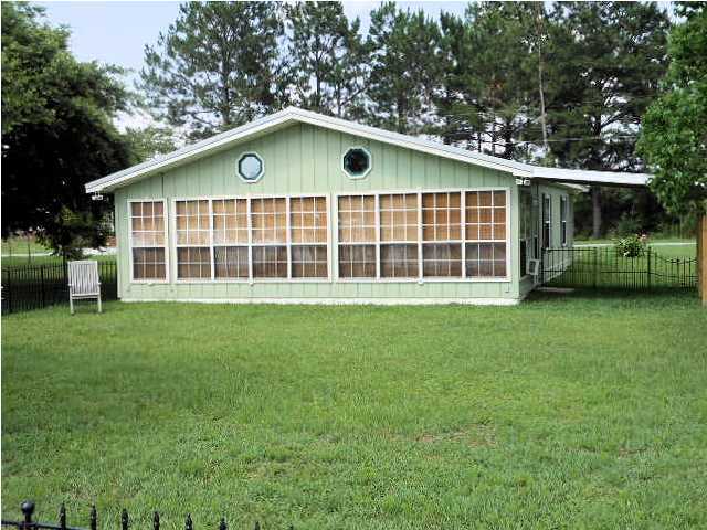 PARADISE ISLAND - Residential