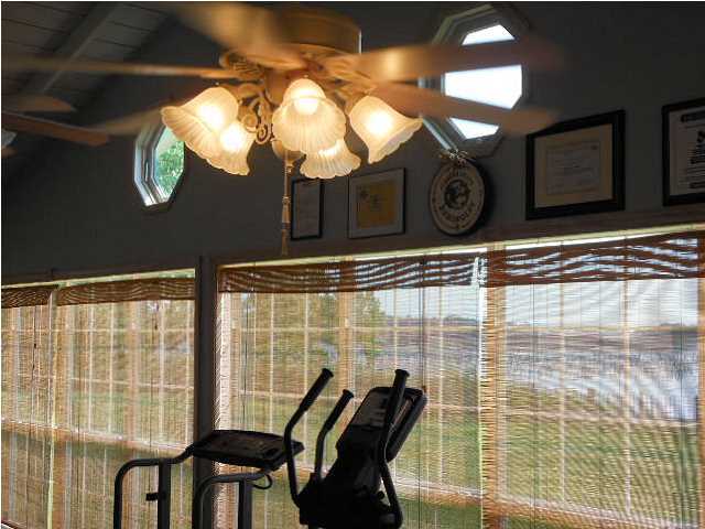 PARADISE ISLAND - Residential