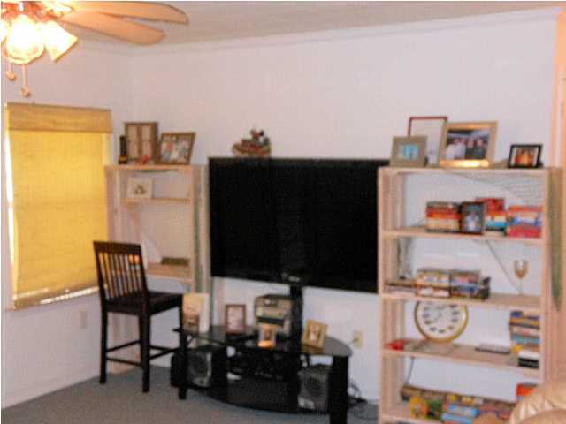 PARADISE ISLAND - Residential