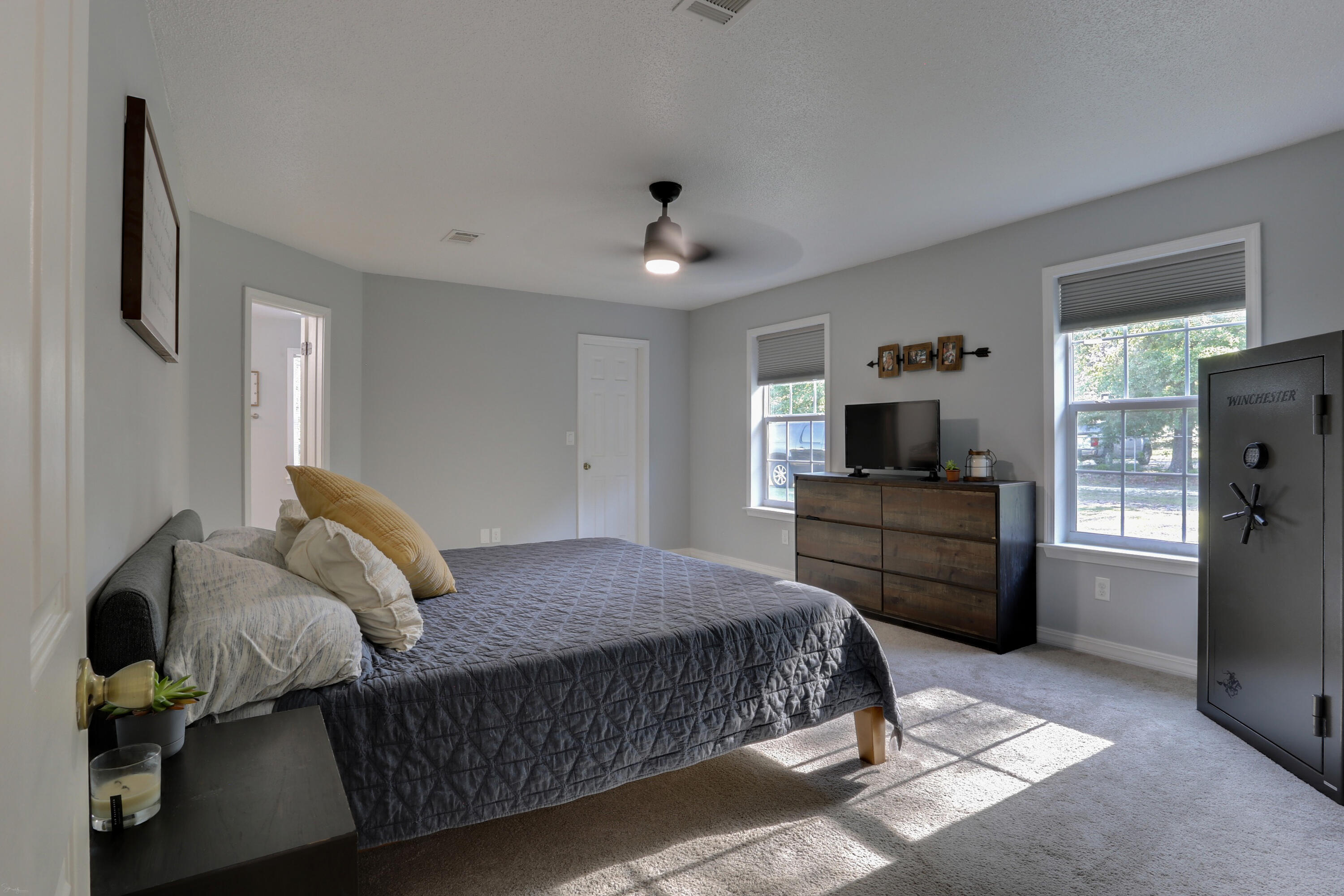 WHITE OAK ESTATES - Residential