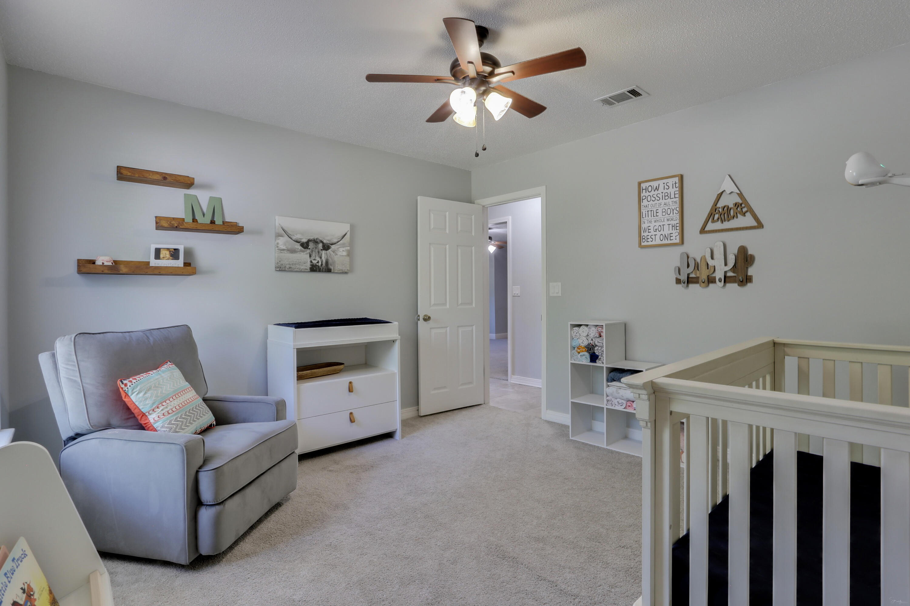WHITE OAK ESTATES - Residential