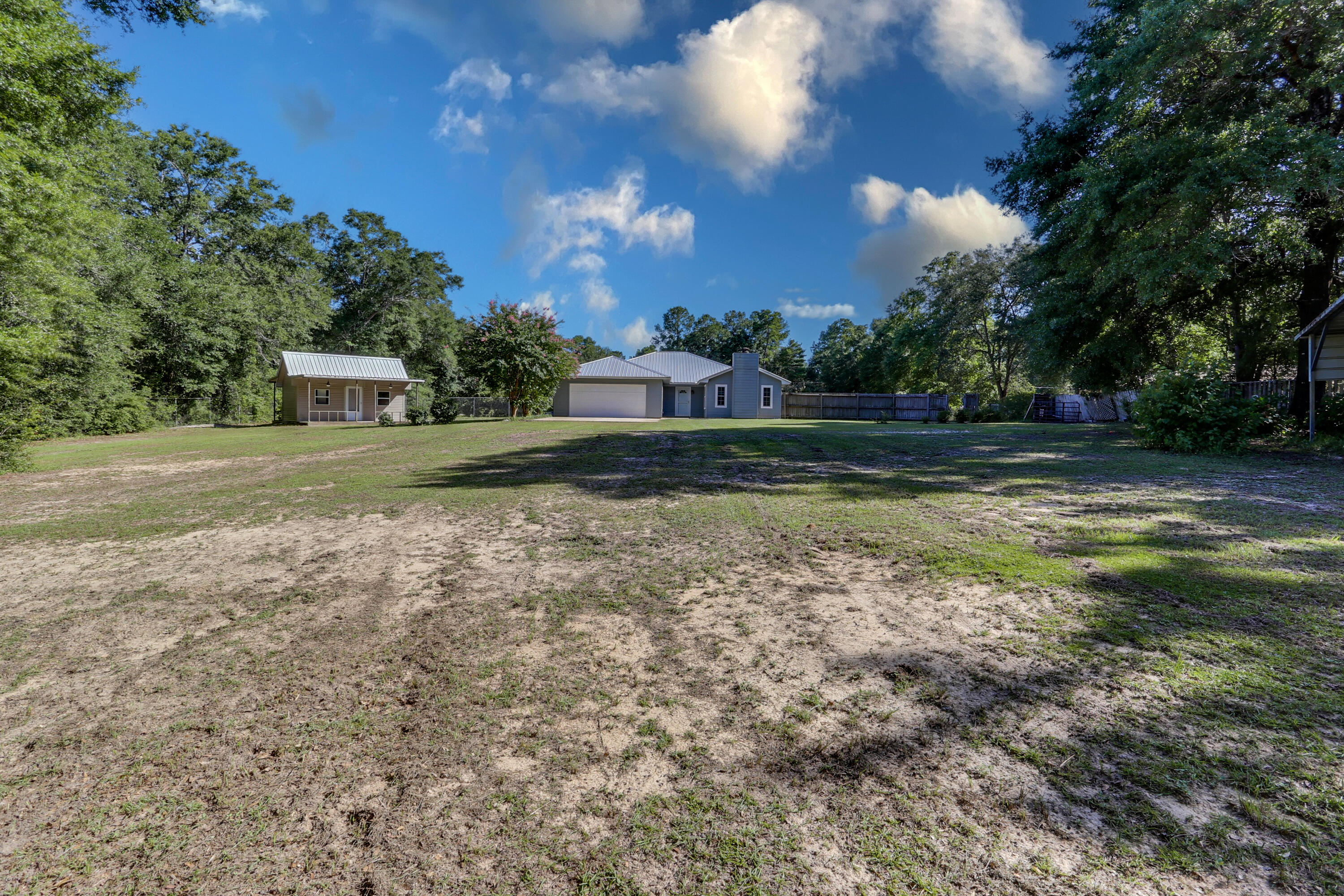 WHITE OAK ESTATES - Residential