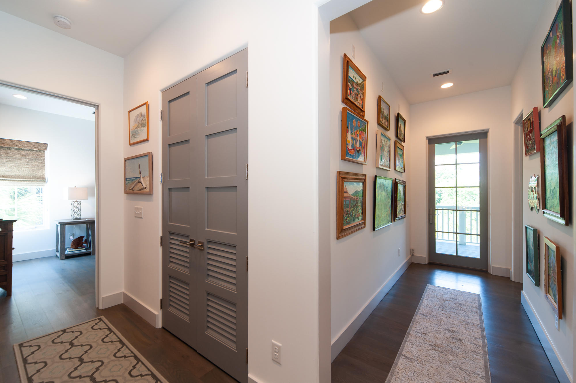 RETREAT THE - Residential