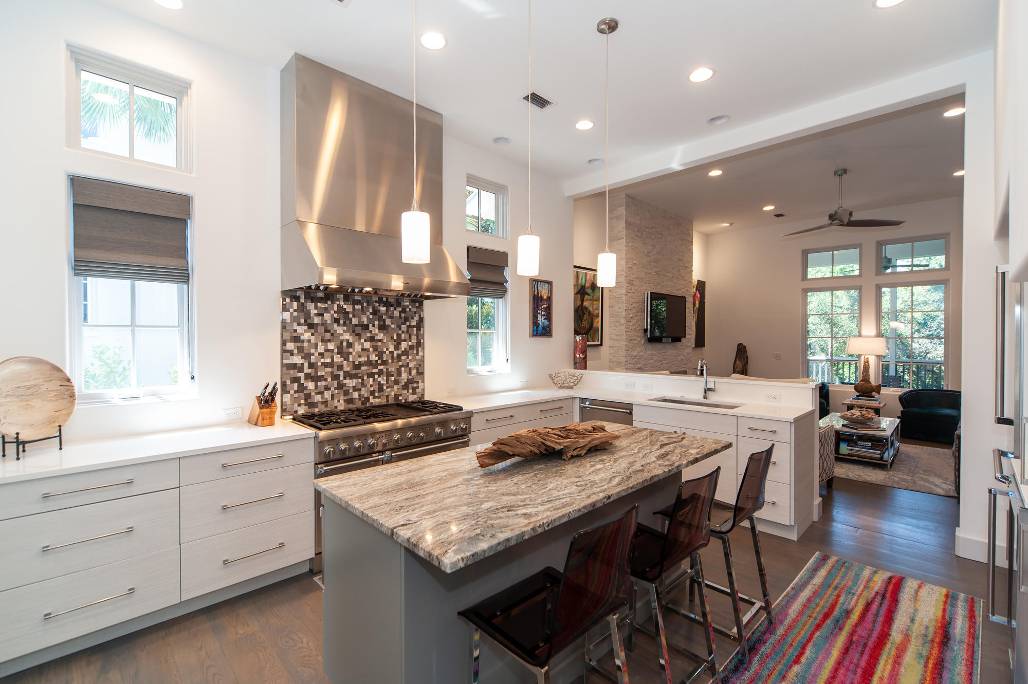 RETREAT THE - Residential