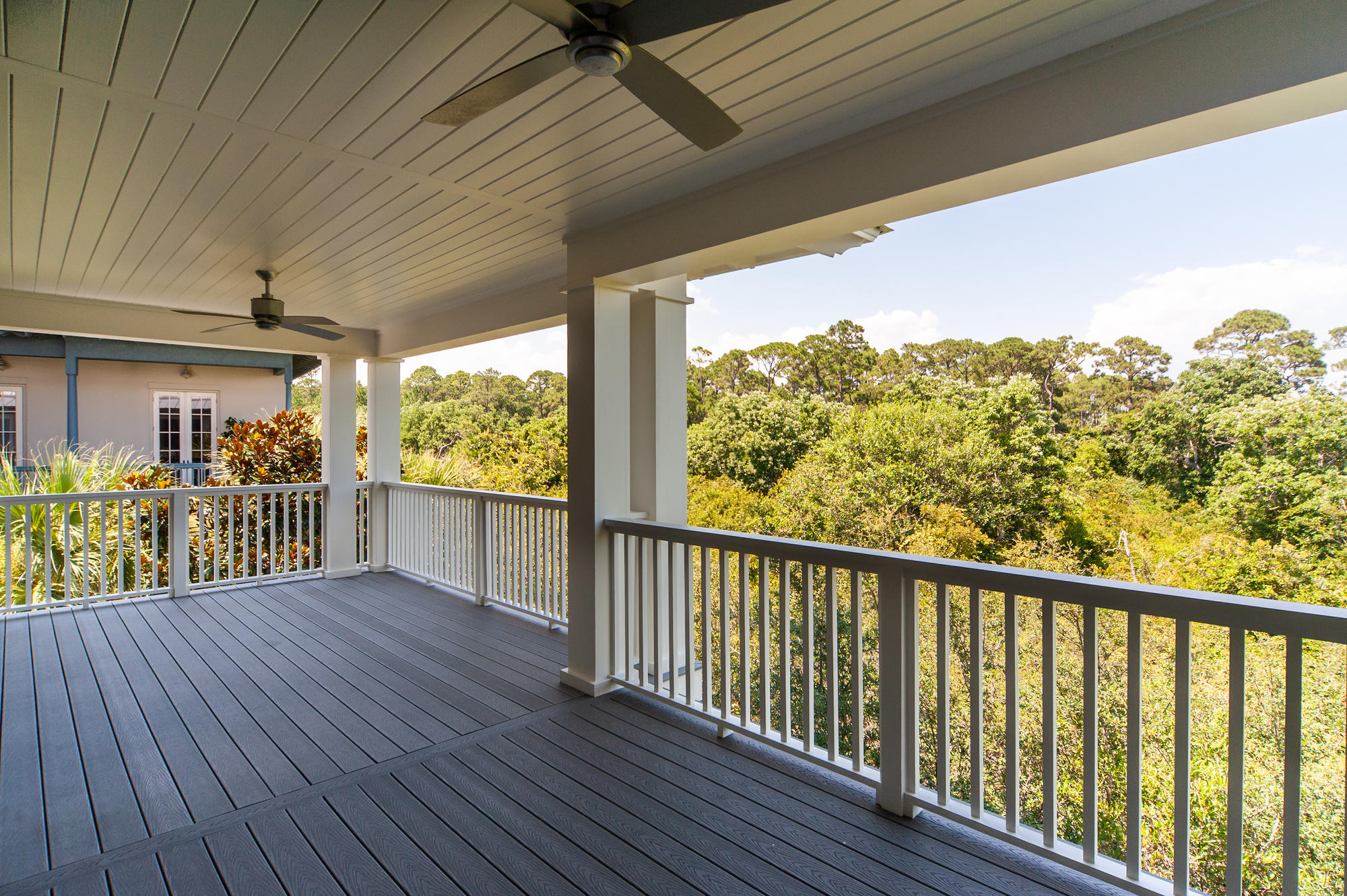 RETREAT THE - Residential
