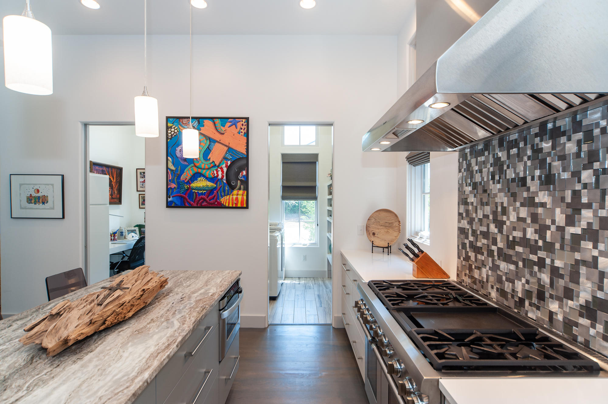 RETREAT THE - Residential