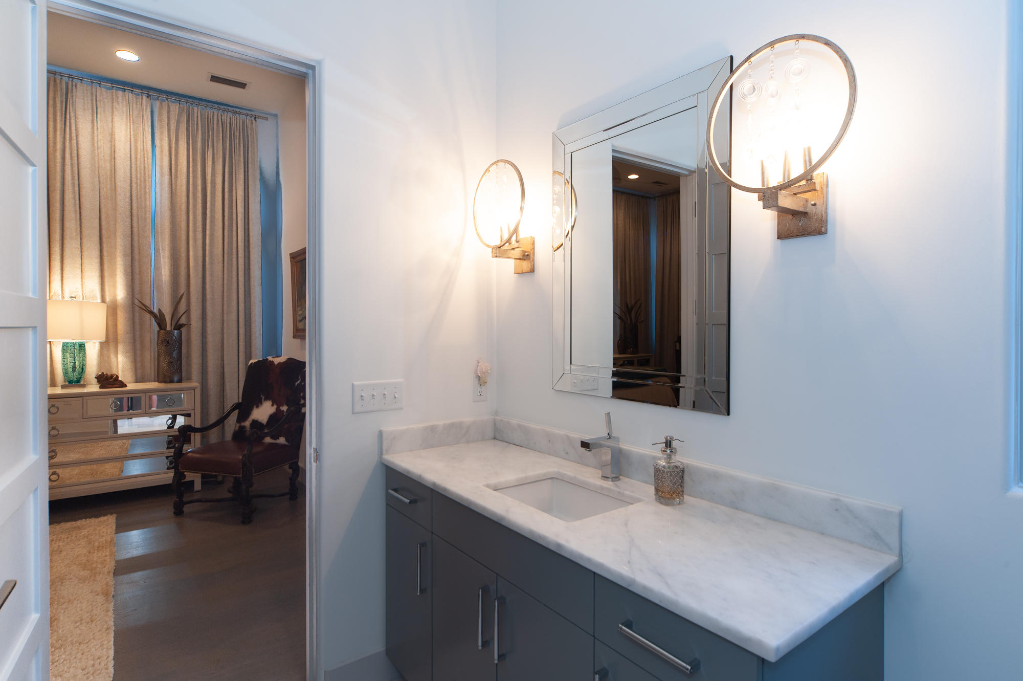 RETREAT THE - Residential