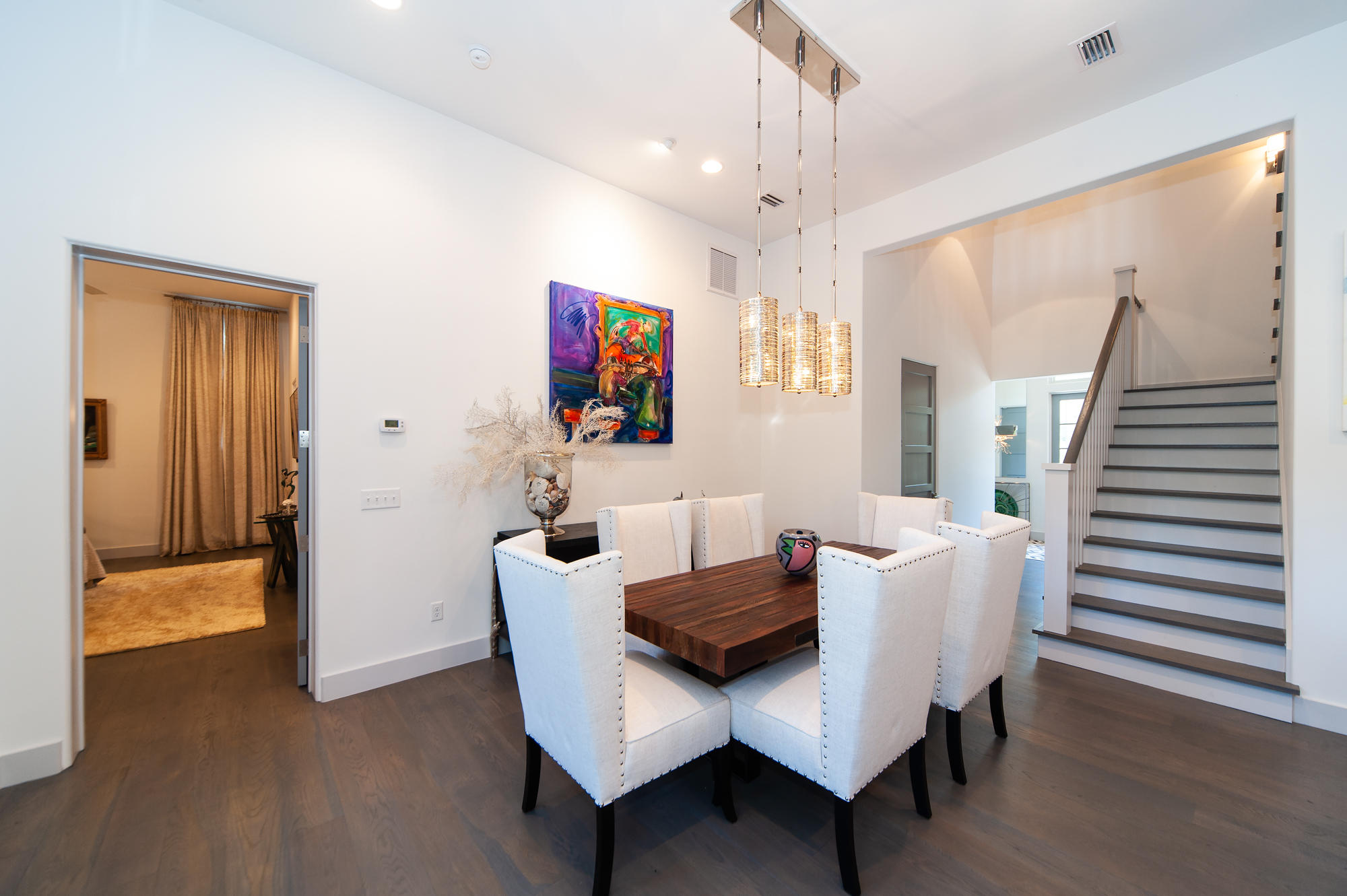 RETREAT THE - Residential