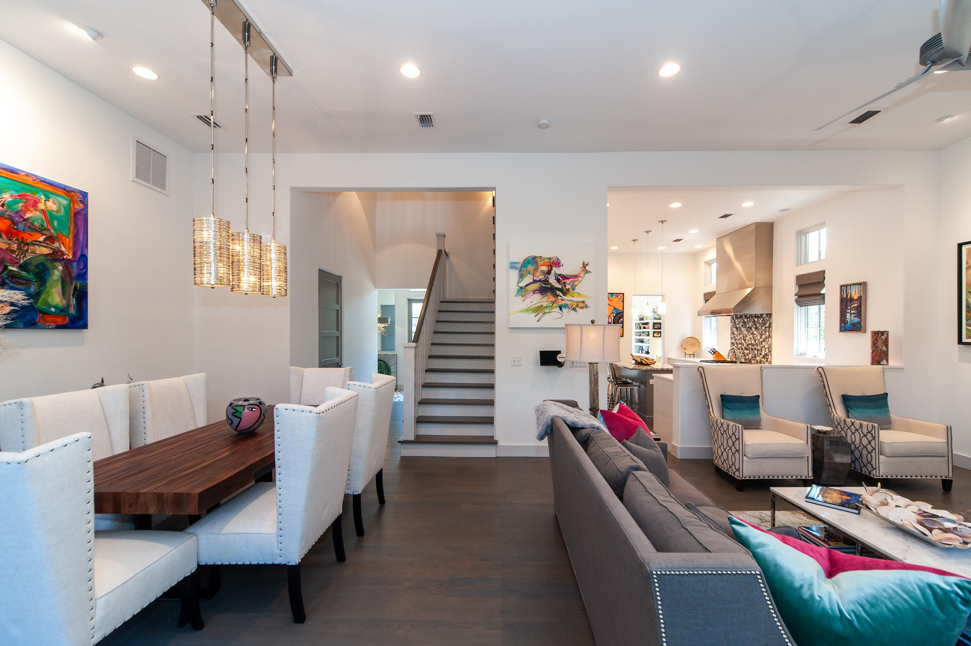 RETREAT THE - Residential
