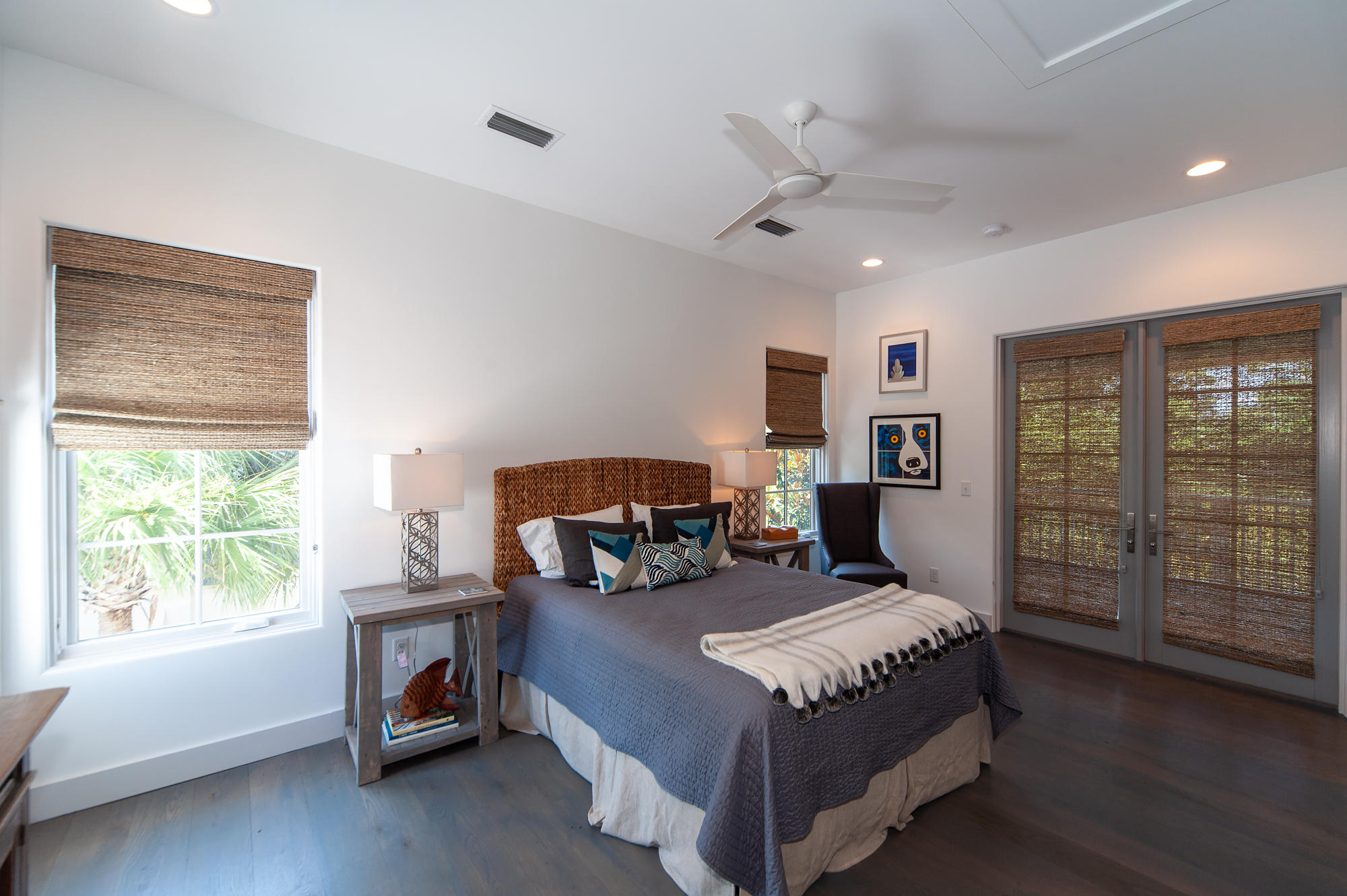 RETREAT THE - Residential
