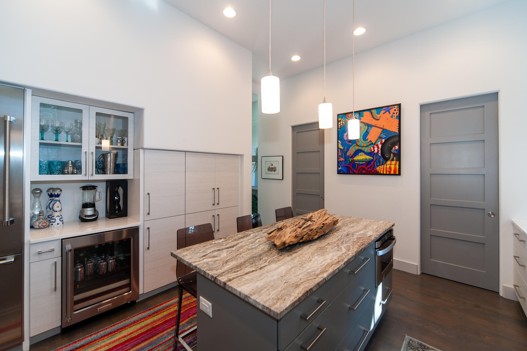 RETREAT THE - Residential
