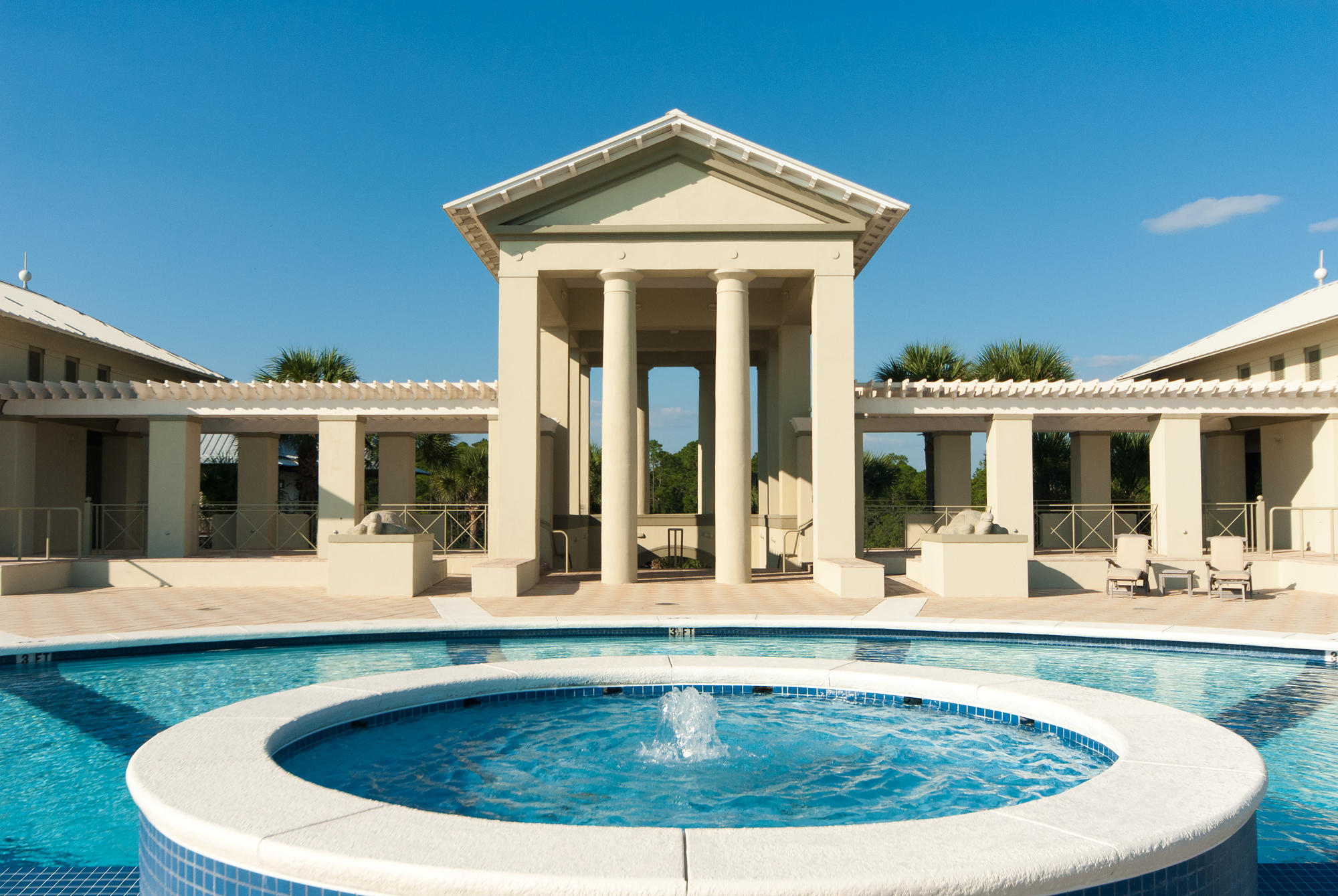 RETREAT THE - Residential