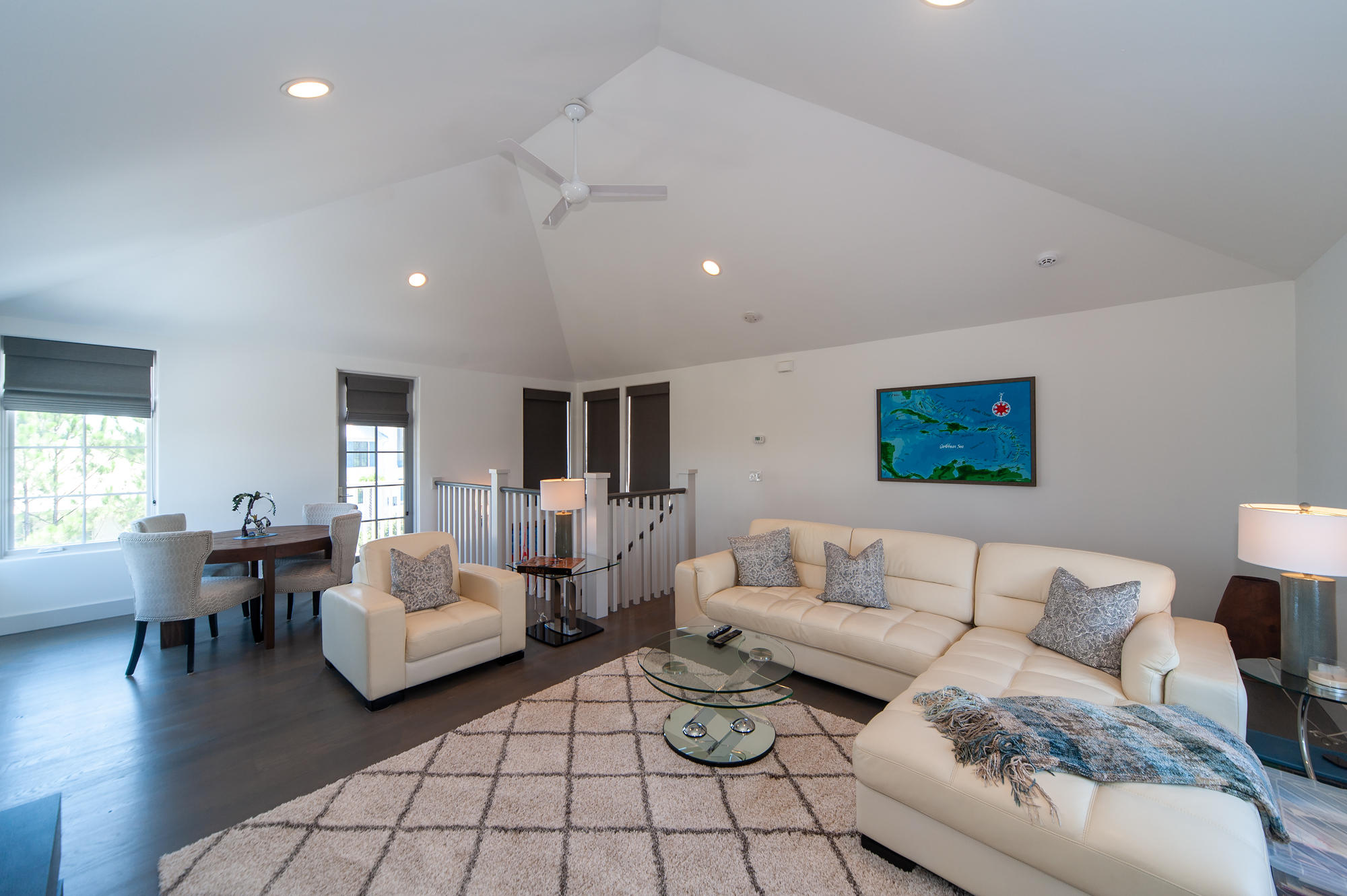 RETREAT THE - Residential