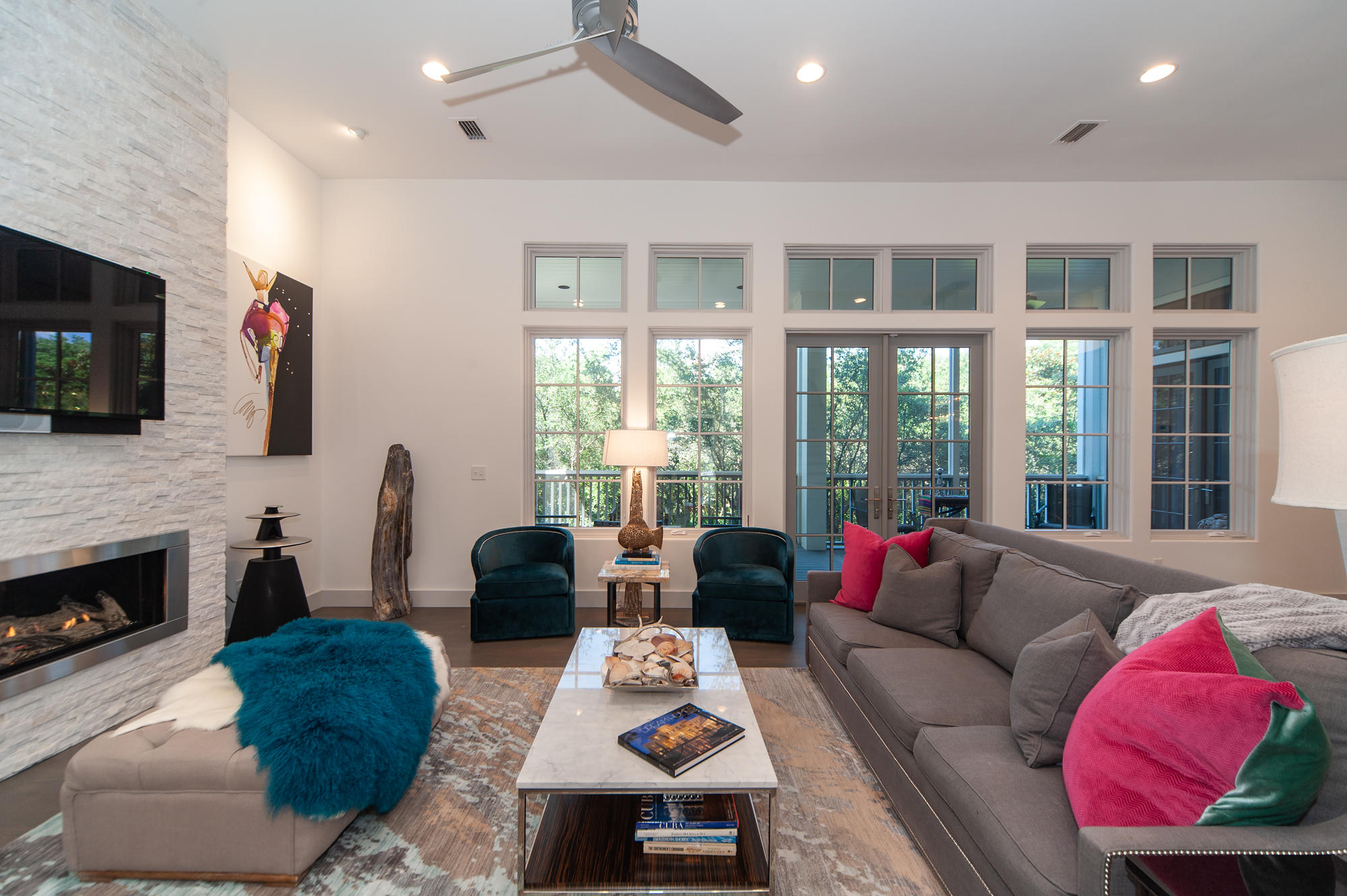 RETREAT THE - Residential