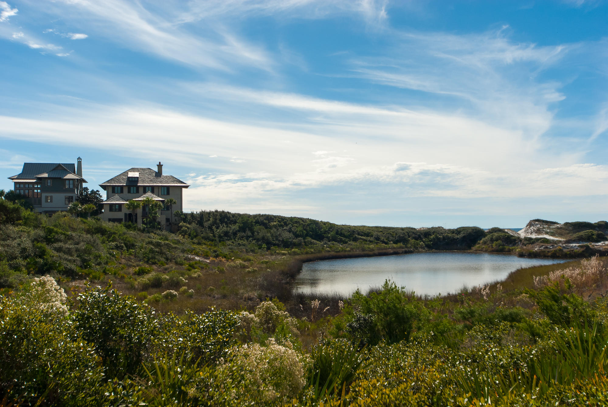 RETREAT THE - Residential