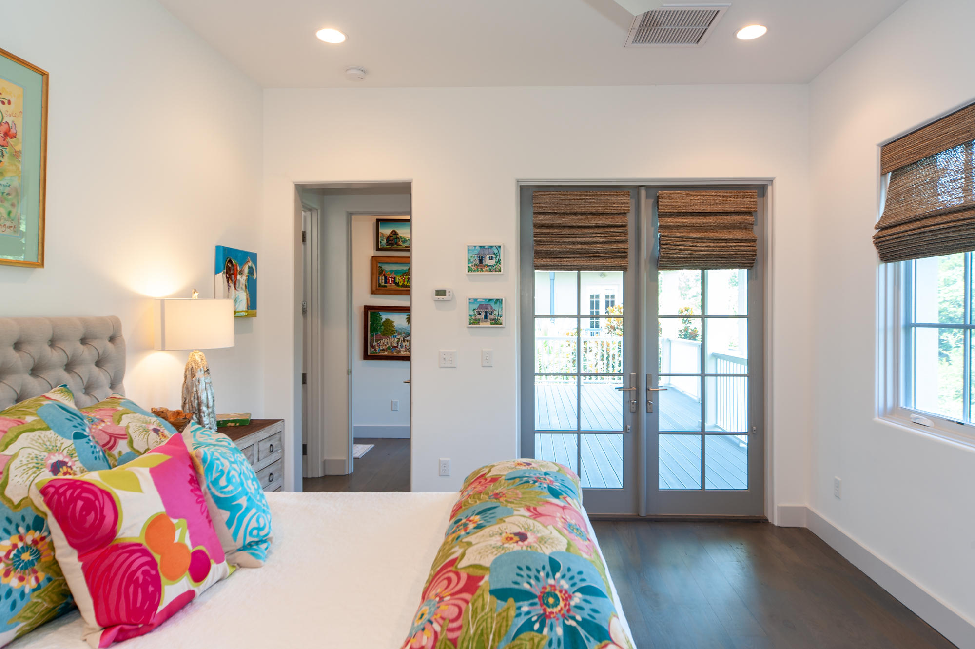 RETREAT THE - Residential
